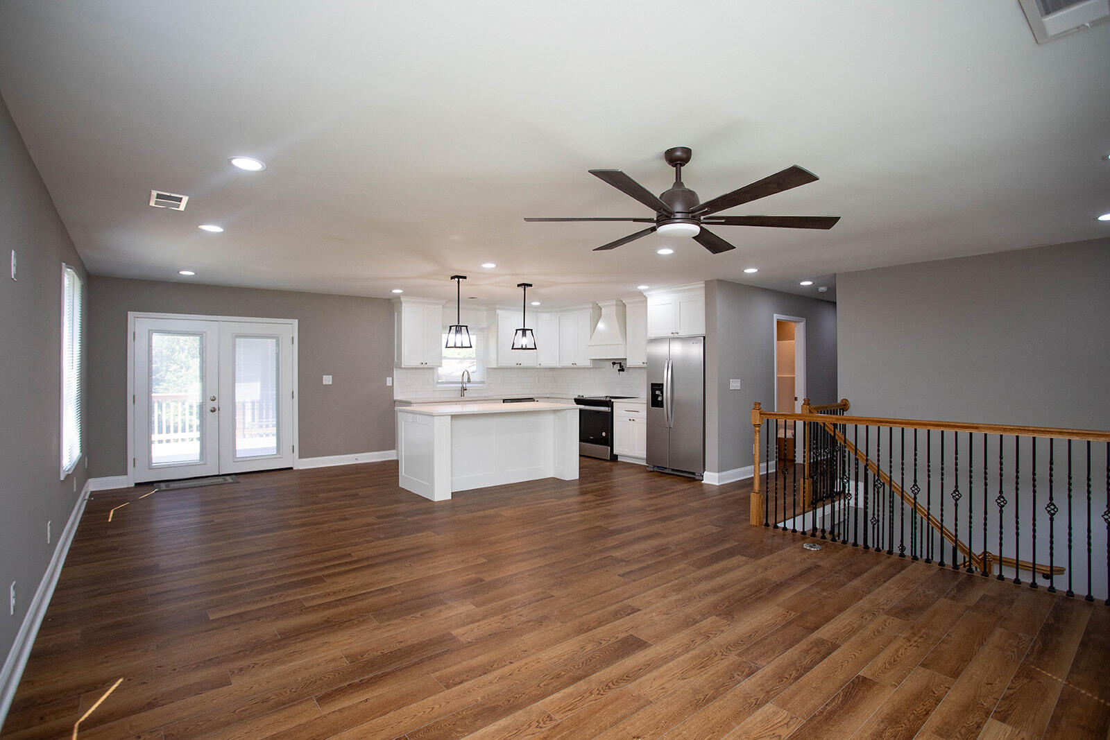 1389 Tanforan Drive Property Photo 4
