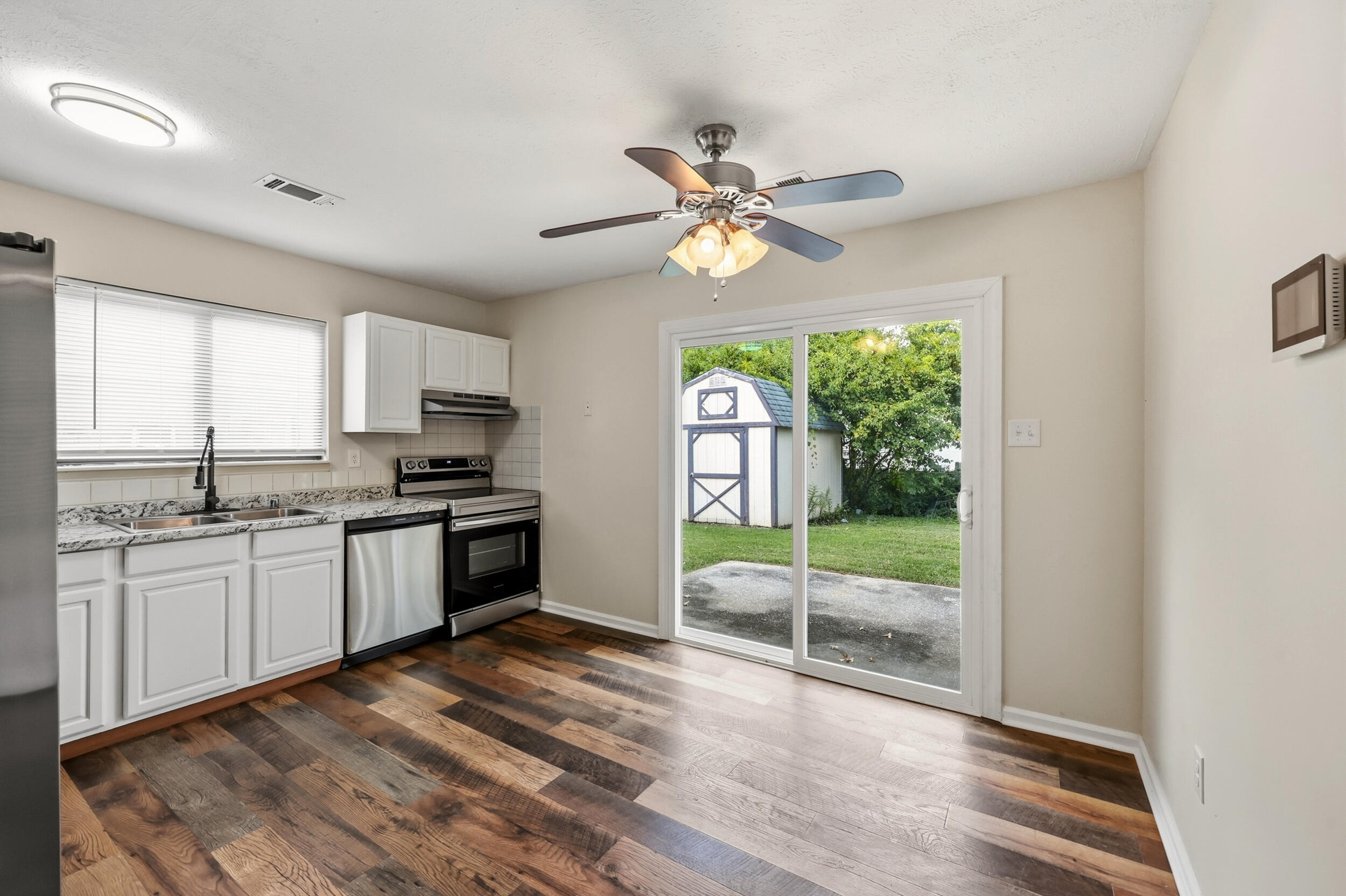 1513 Chadwick Drive Property Photo 8