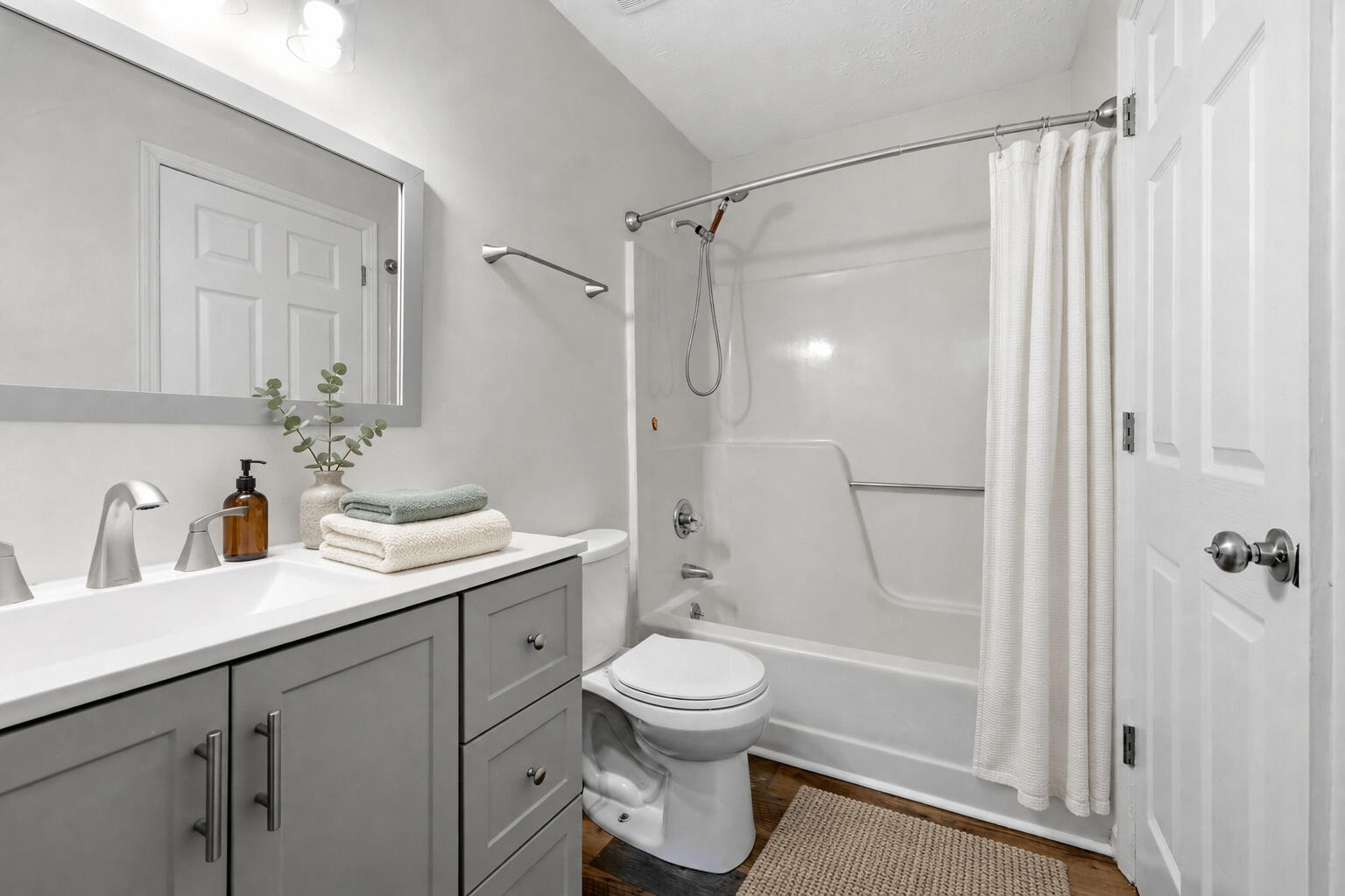 1513 Chadwick Drive Property Photo 12