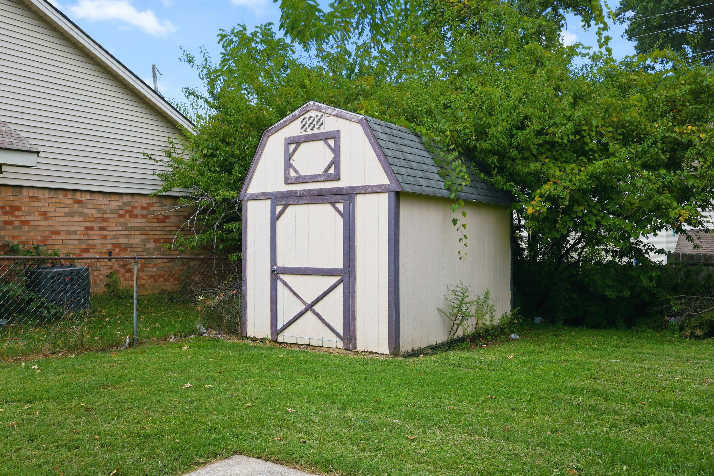 1513 Chadwick Drive Property Photo 24