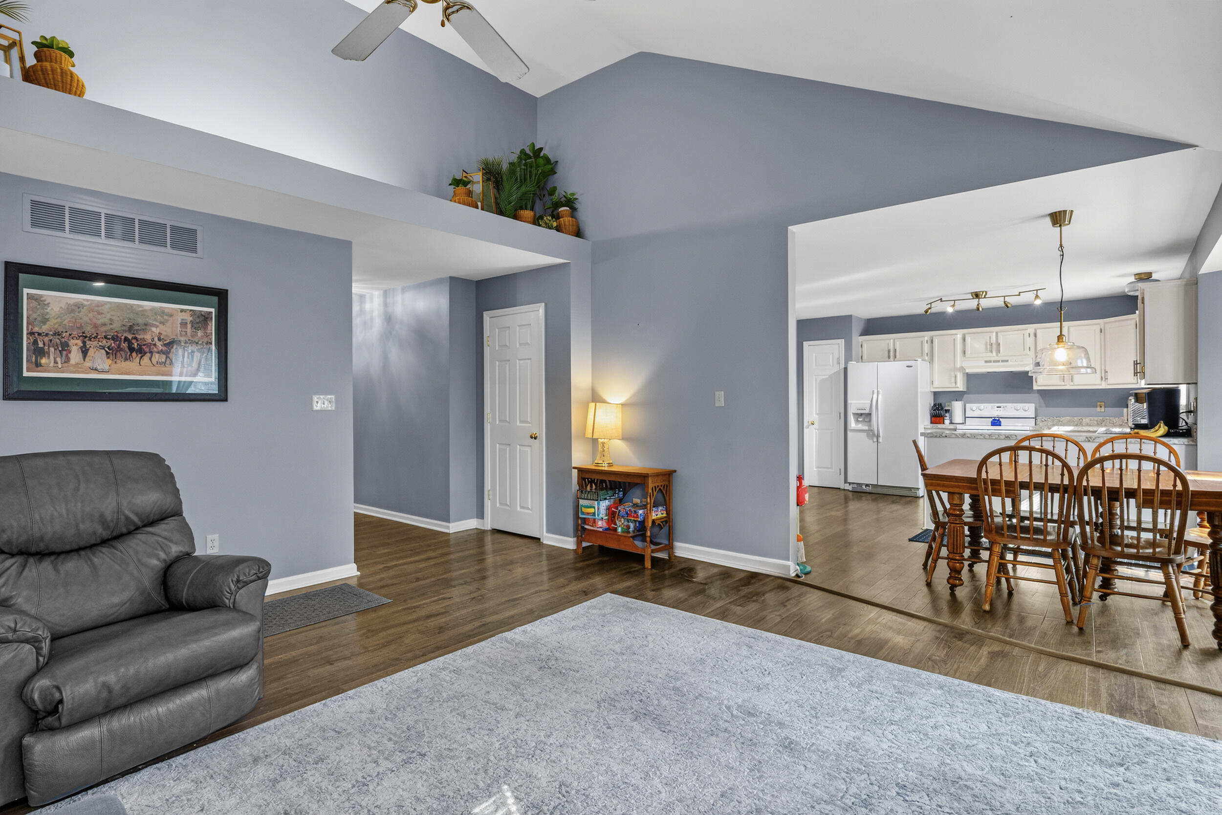 2494 Harrods Pointe Trace Property Photo 8