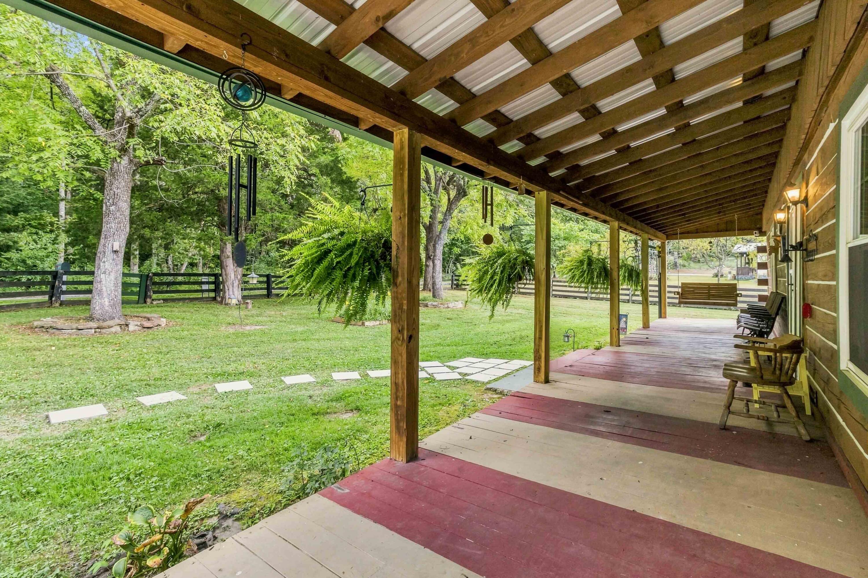 1575 Vaughn Ridge Road Property Photo 5