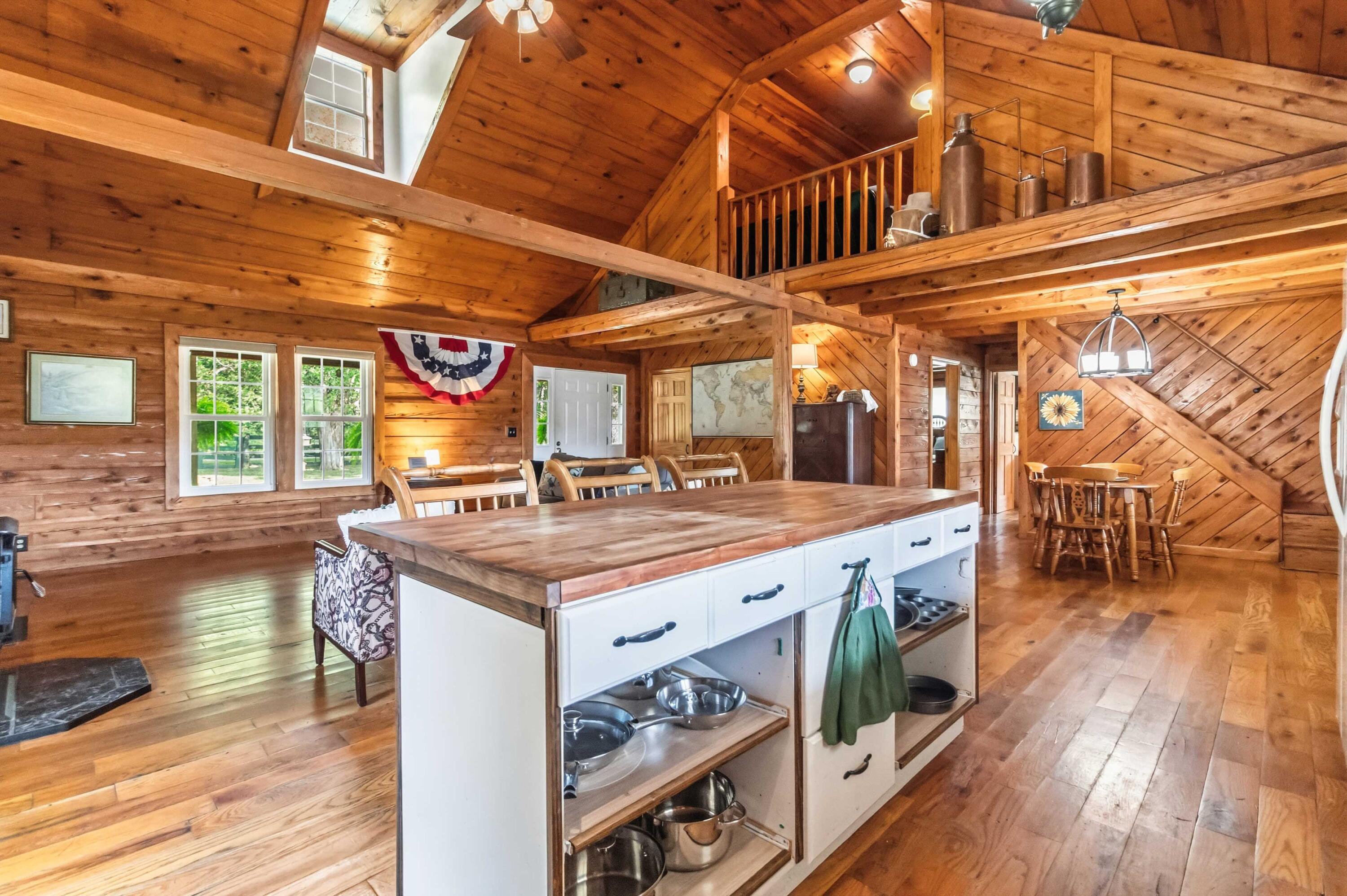 1575 Vaughn Ridge Road Property Photo 14