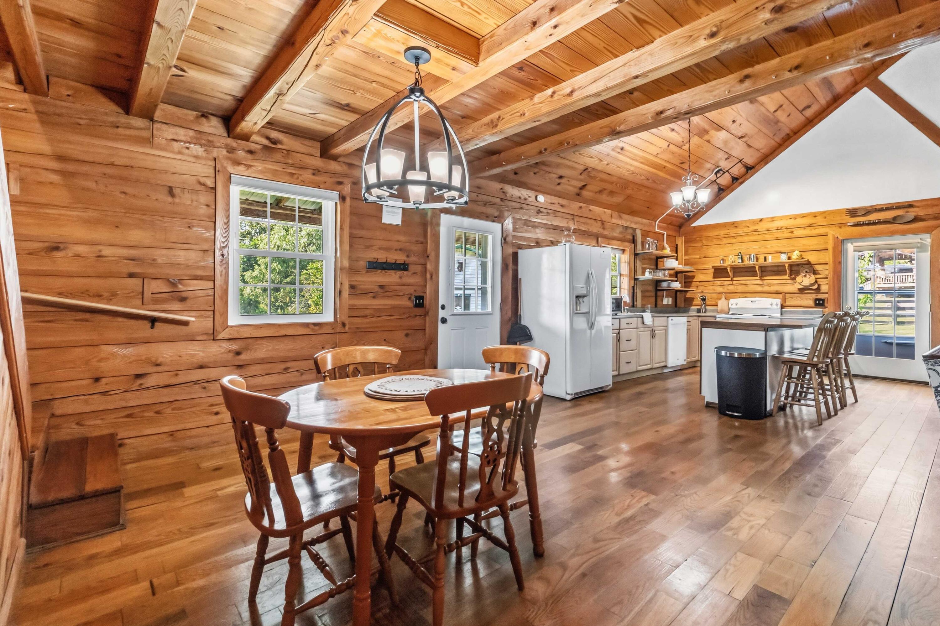 1575 Vaughn Ridge Road Property Photo 18