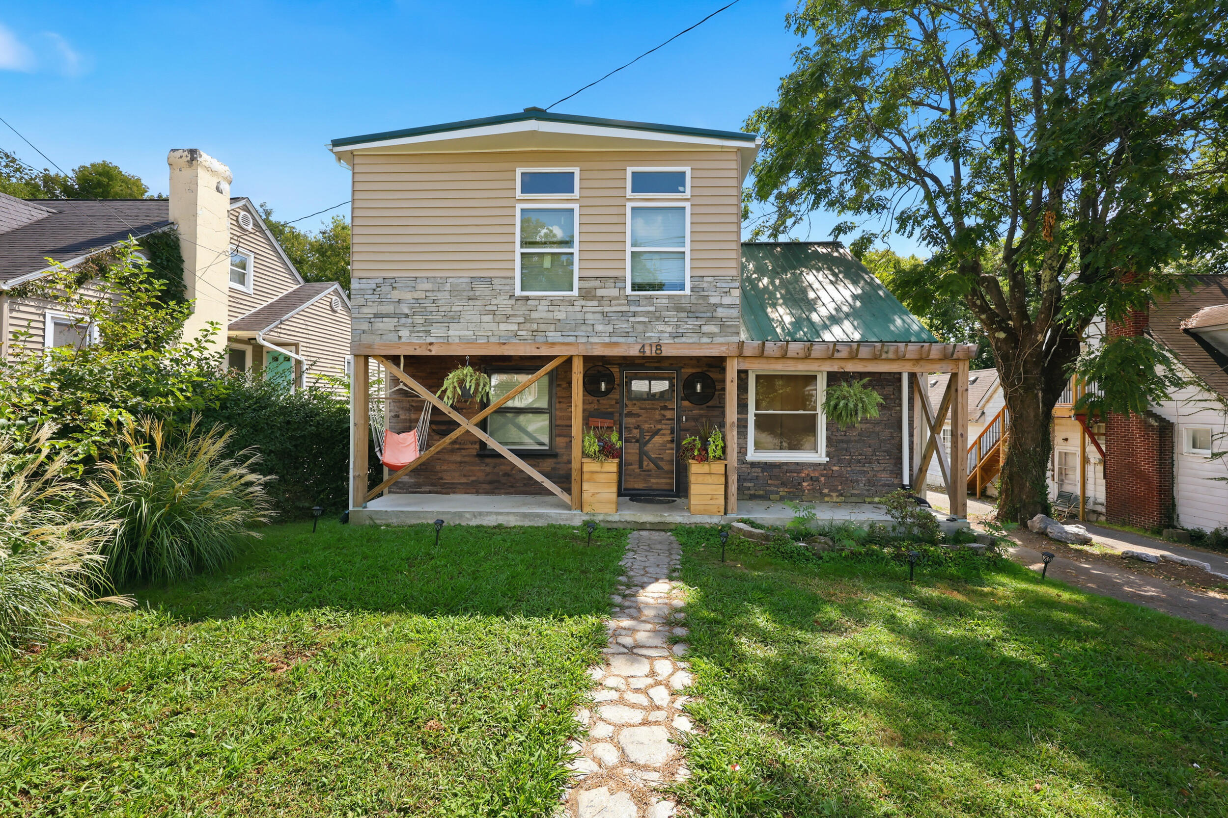 418 Grant Street Property Photo 1