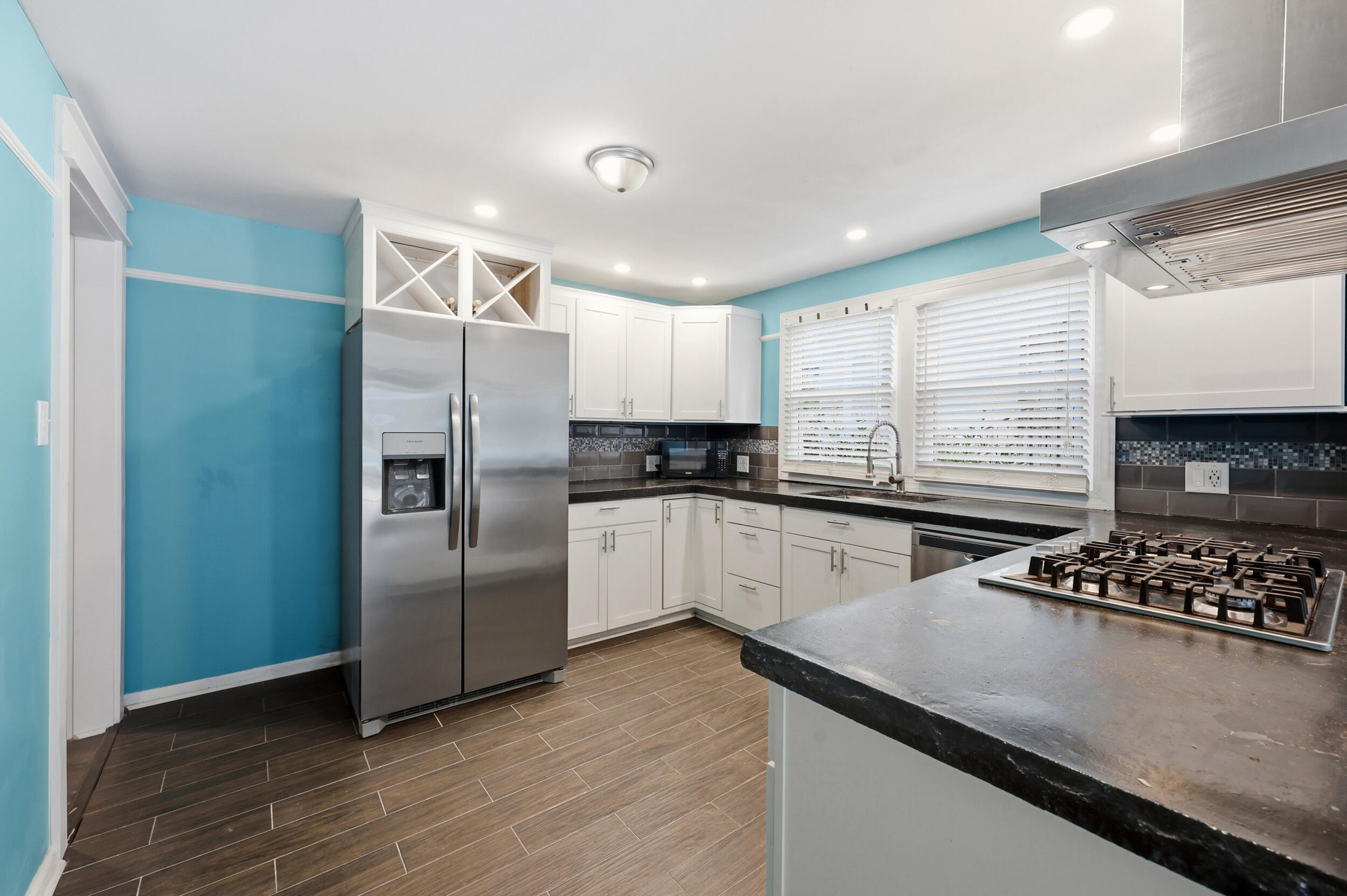418 Grant Street Property Photo 12