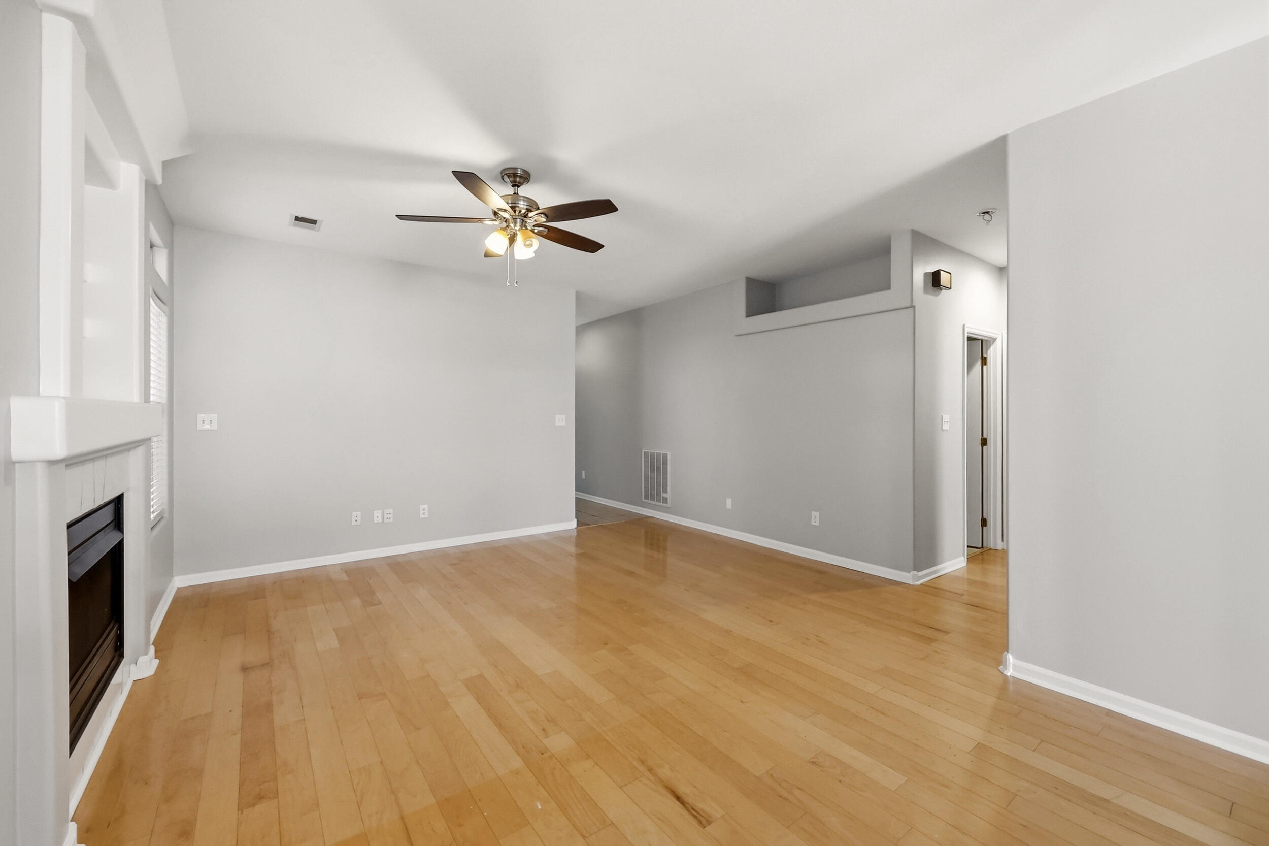 336 Silver Creek Way Property Photo 12