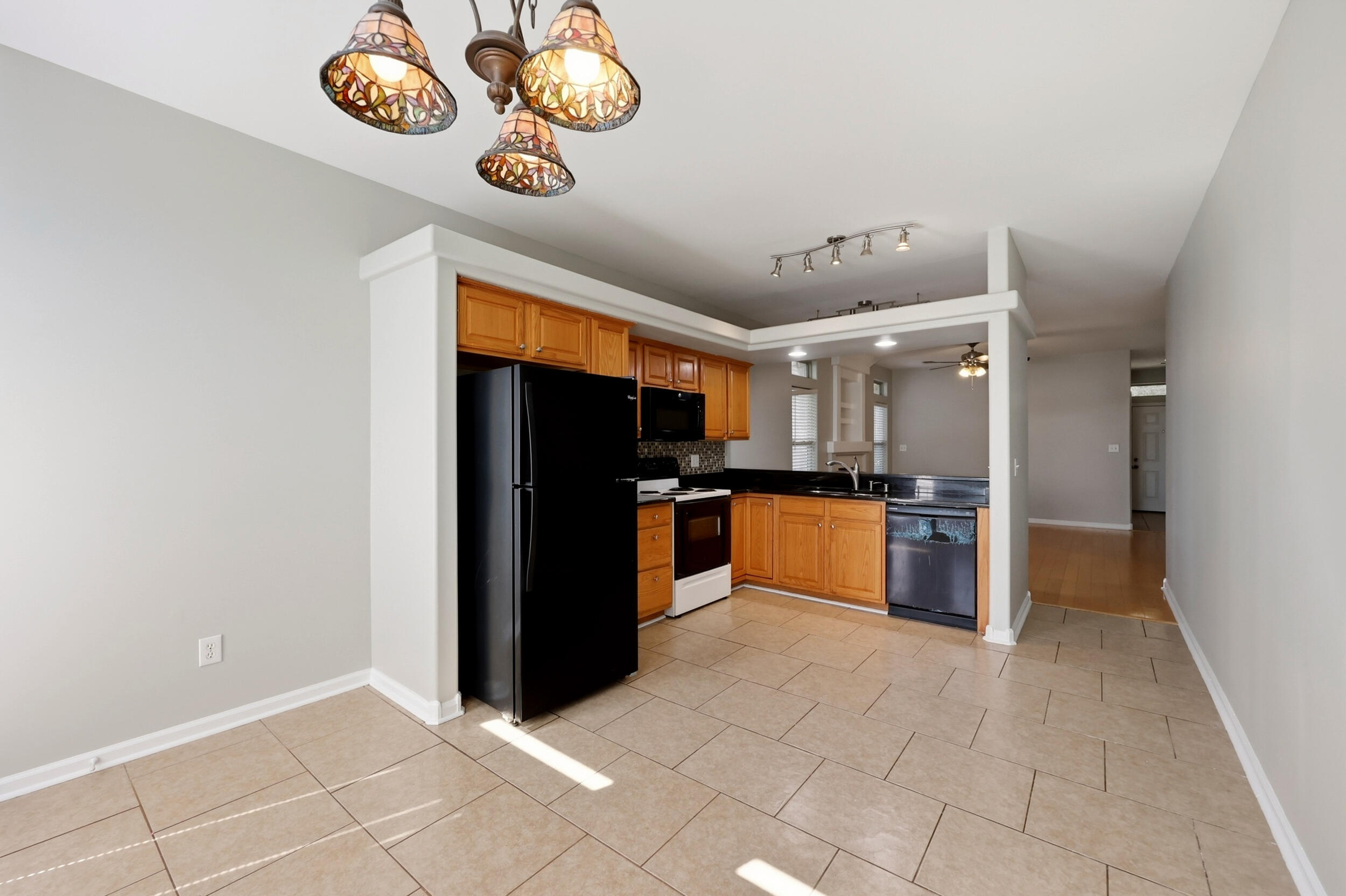 336 Silver Creek Way Property Photo 18