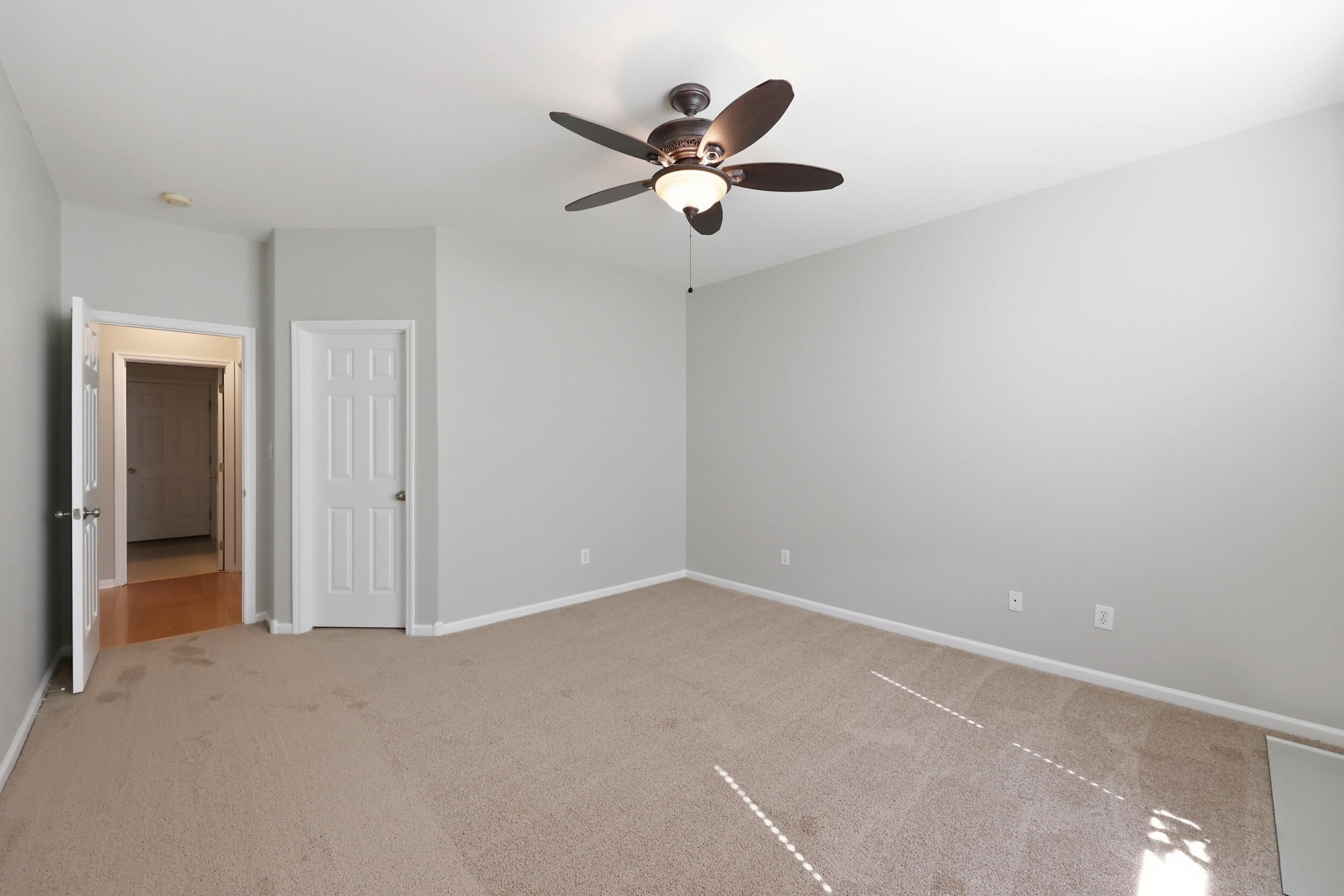 336 Silver Creek Way Property Photo 25