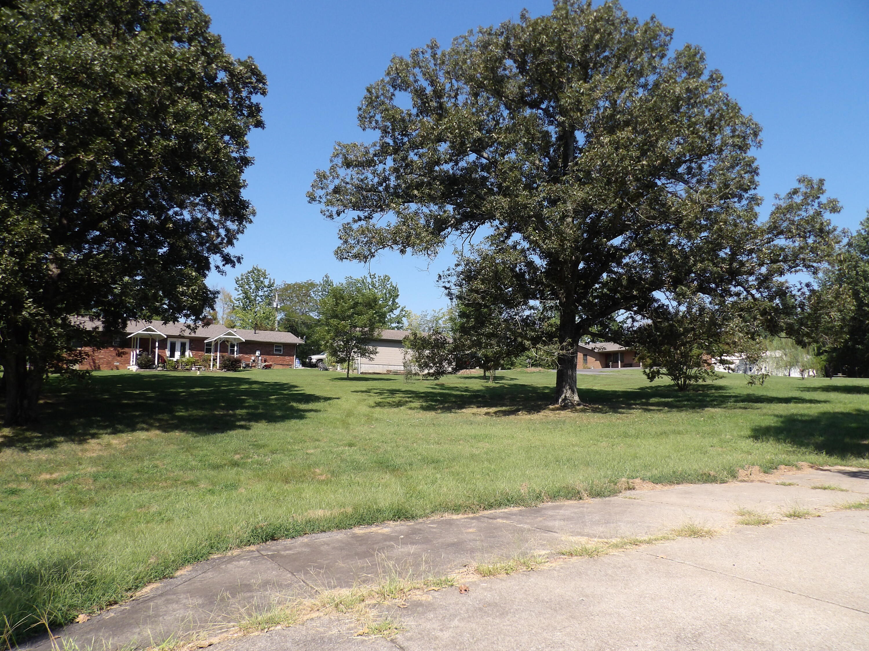 337 Fly-away Drive Property Photo 10