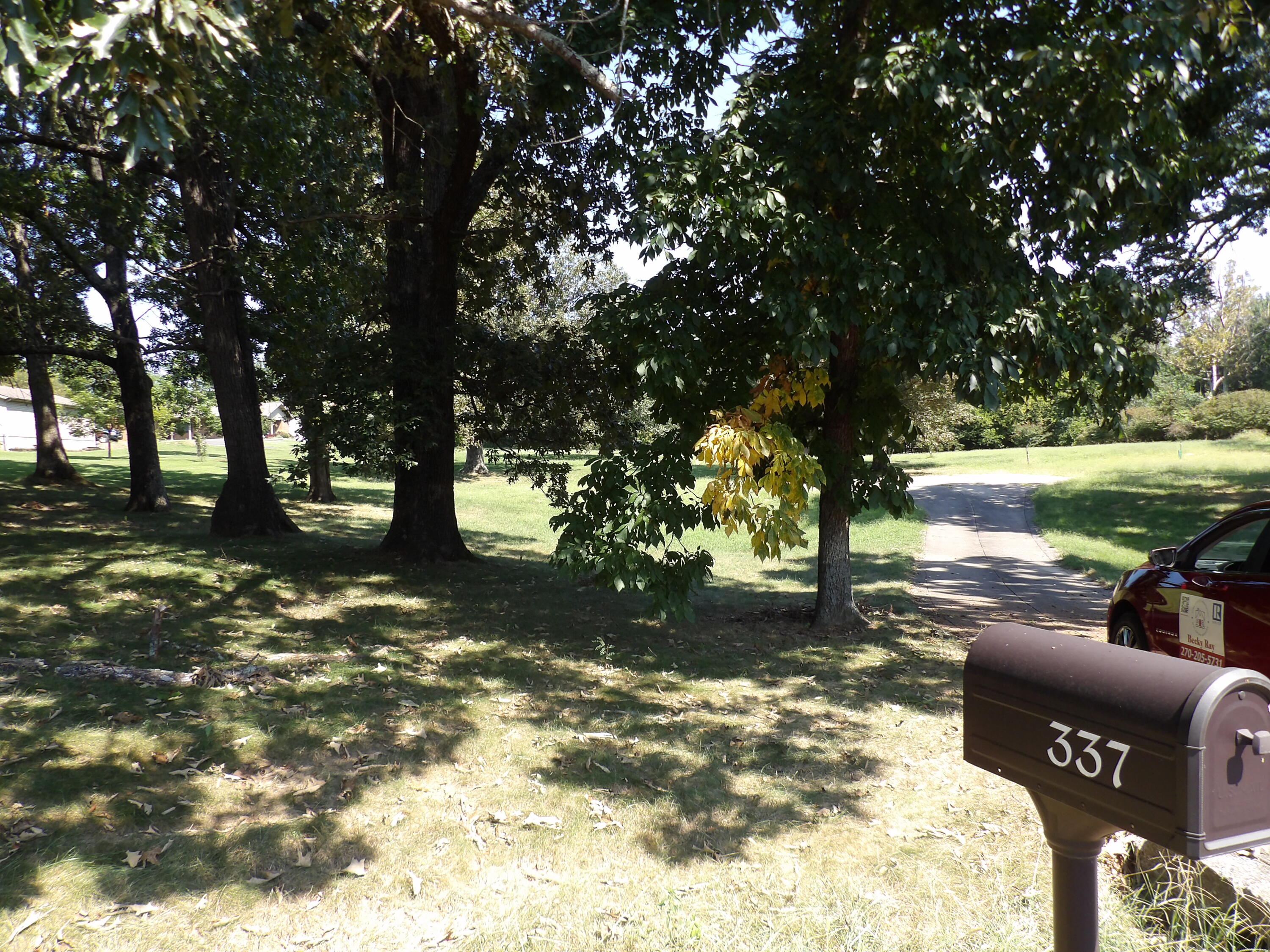 337 Fly-away Drive Property Photo 15