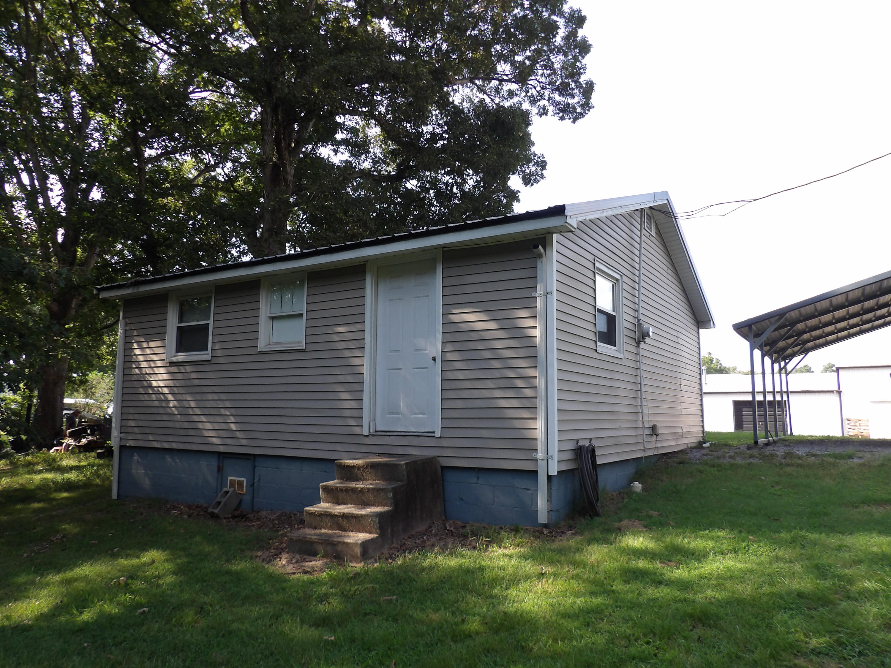 85 Calvert City Circle Property Photo 4