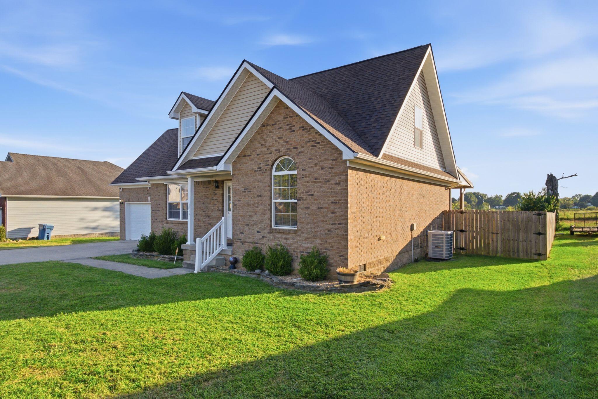 5056 Paddock Loop Property Photo 4