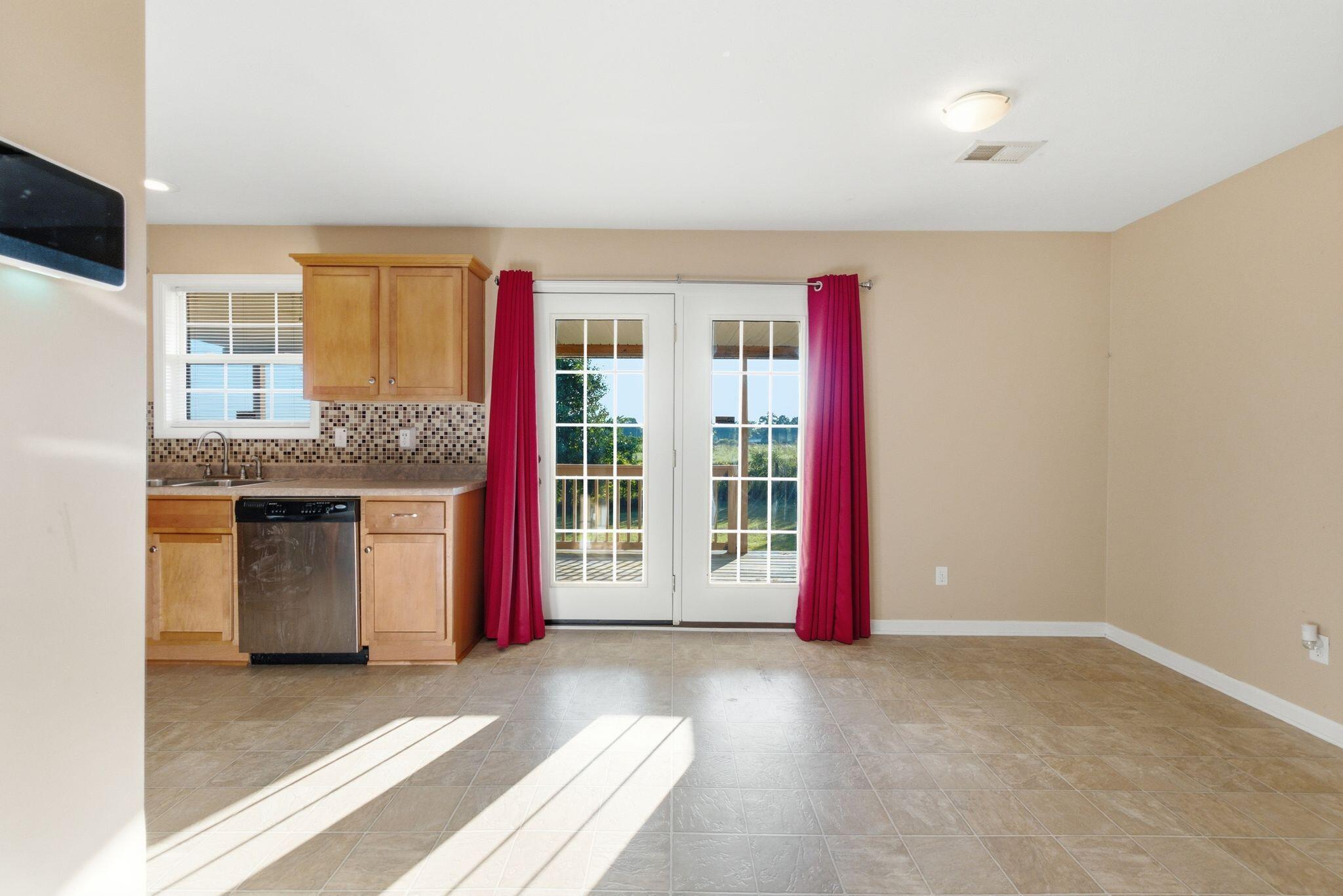 5056 Paddock Loop Property Photo 13
