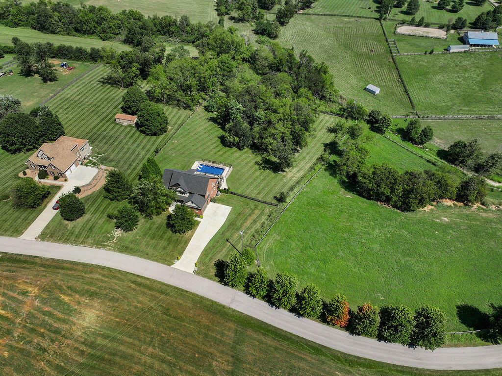 136 Seahawk Trail Property Photo 13