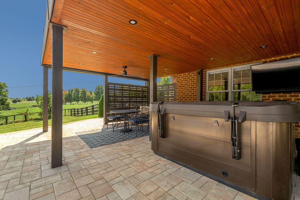 136 Seahawk Trail Property Photo 94