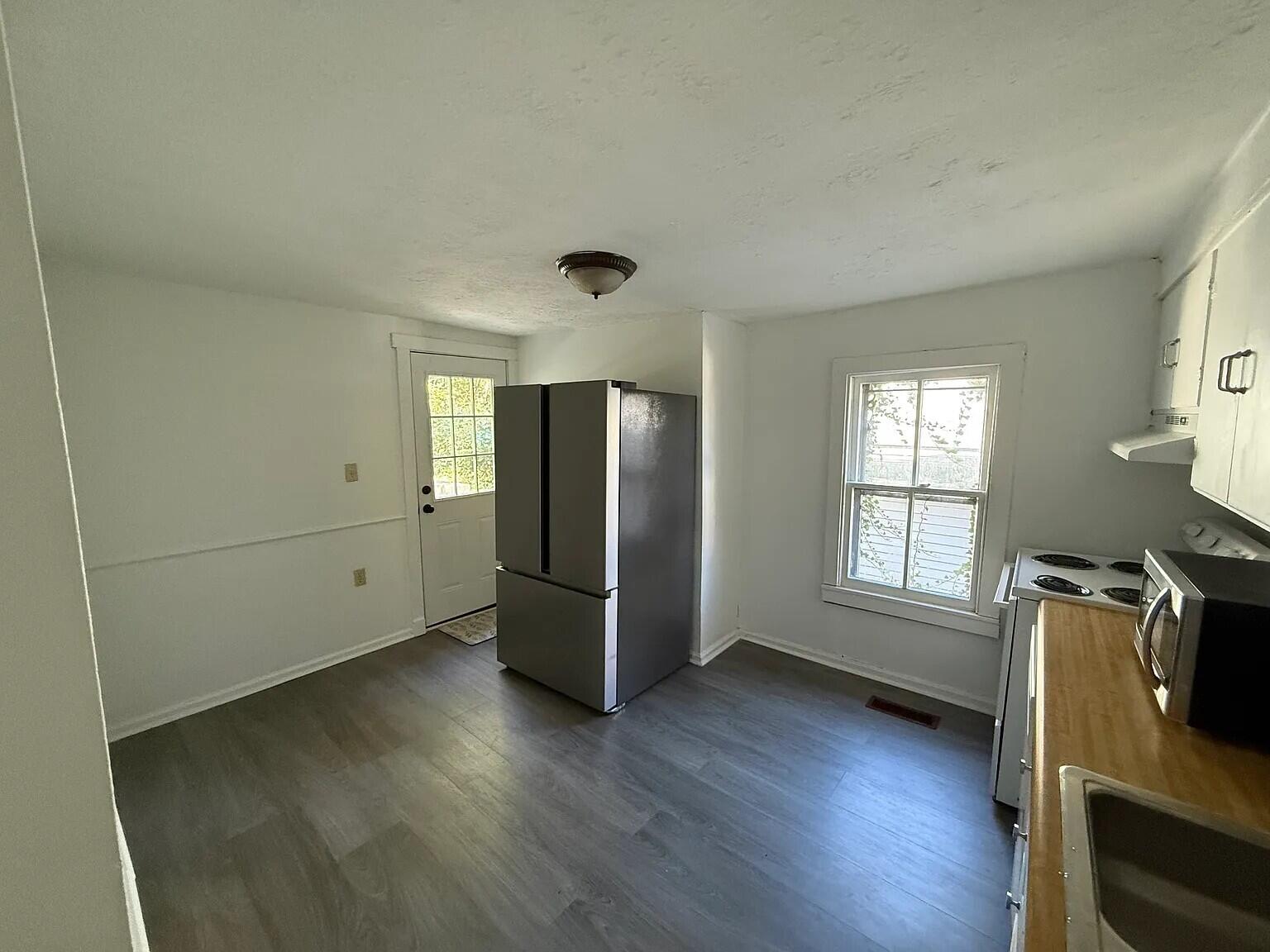 404 Ewing Street Property Photo 15