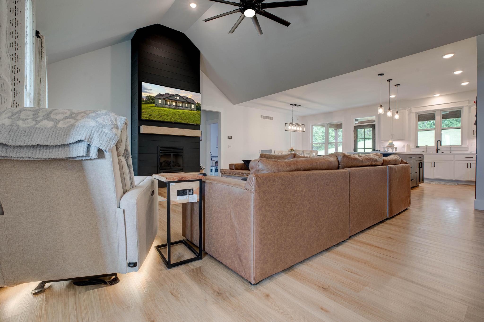 4200 Stepstone Road Property Photo 20