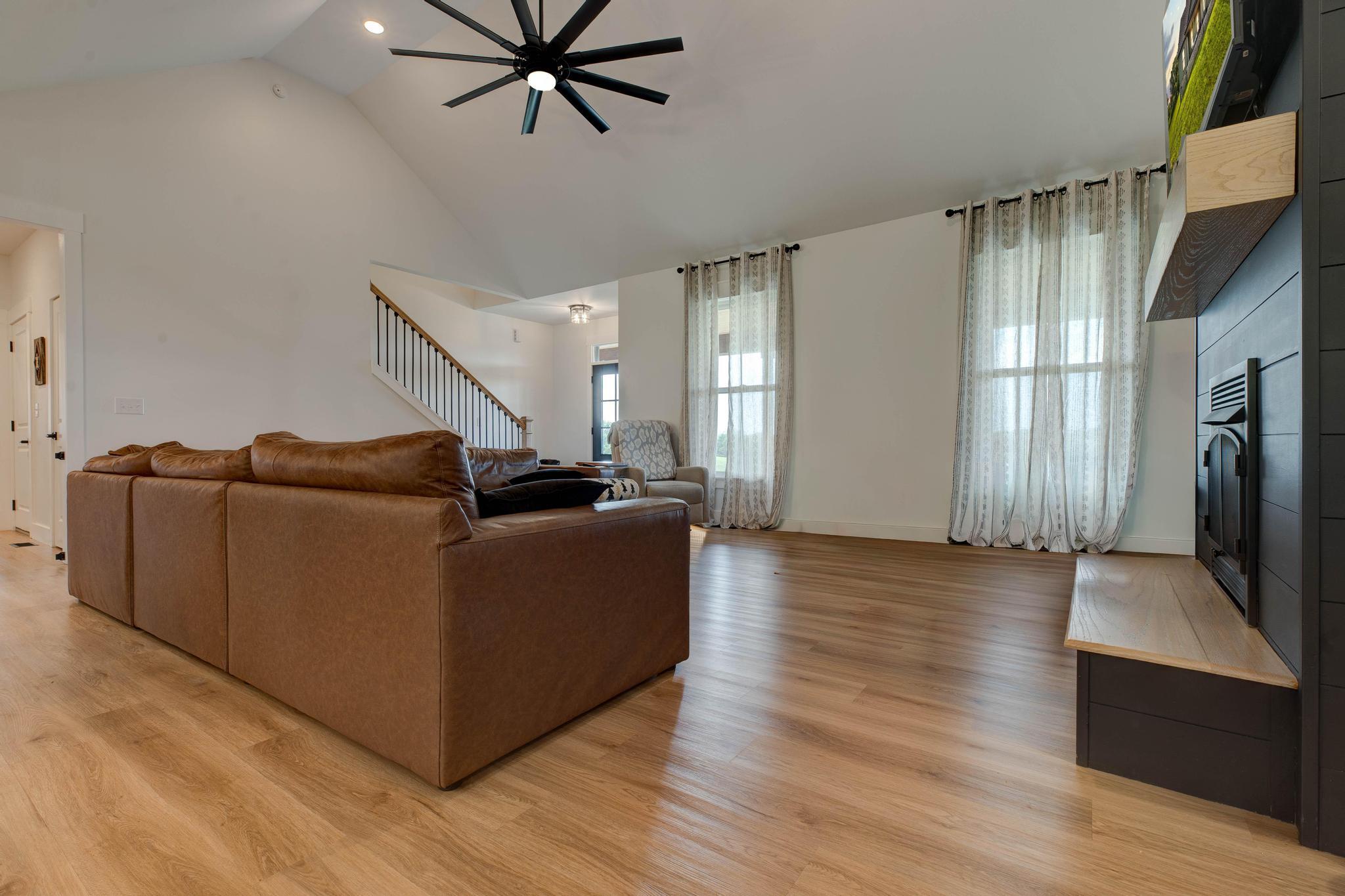 4200 Stepstone Road Property Photo 23