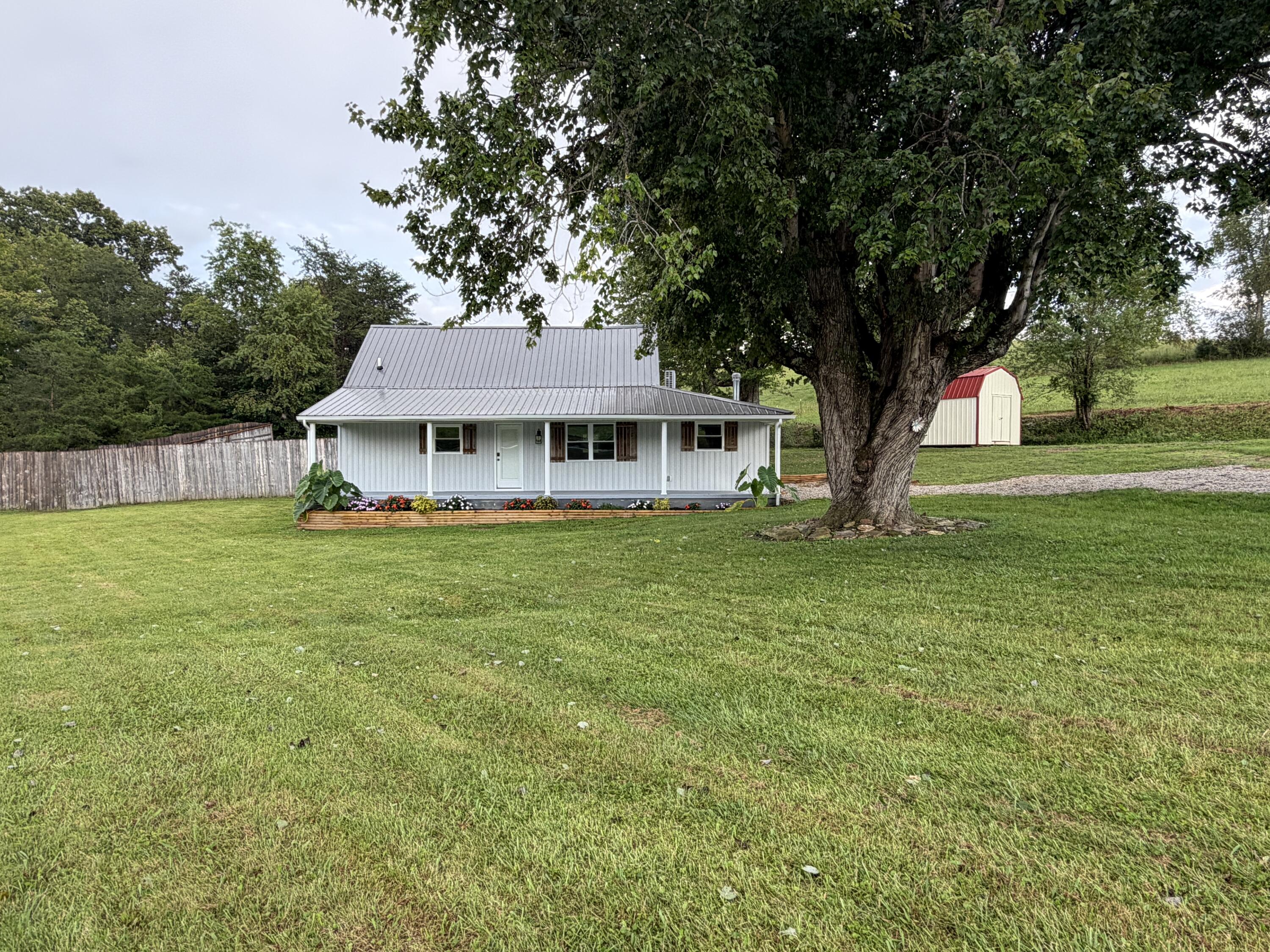 224 224 State Highway 746 Property Photo 5