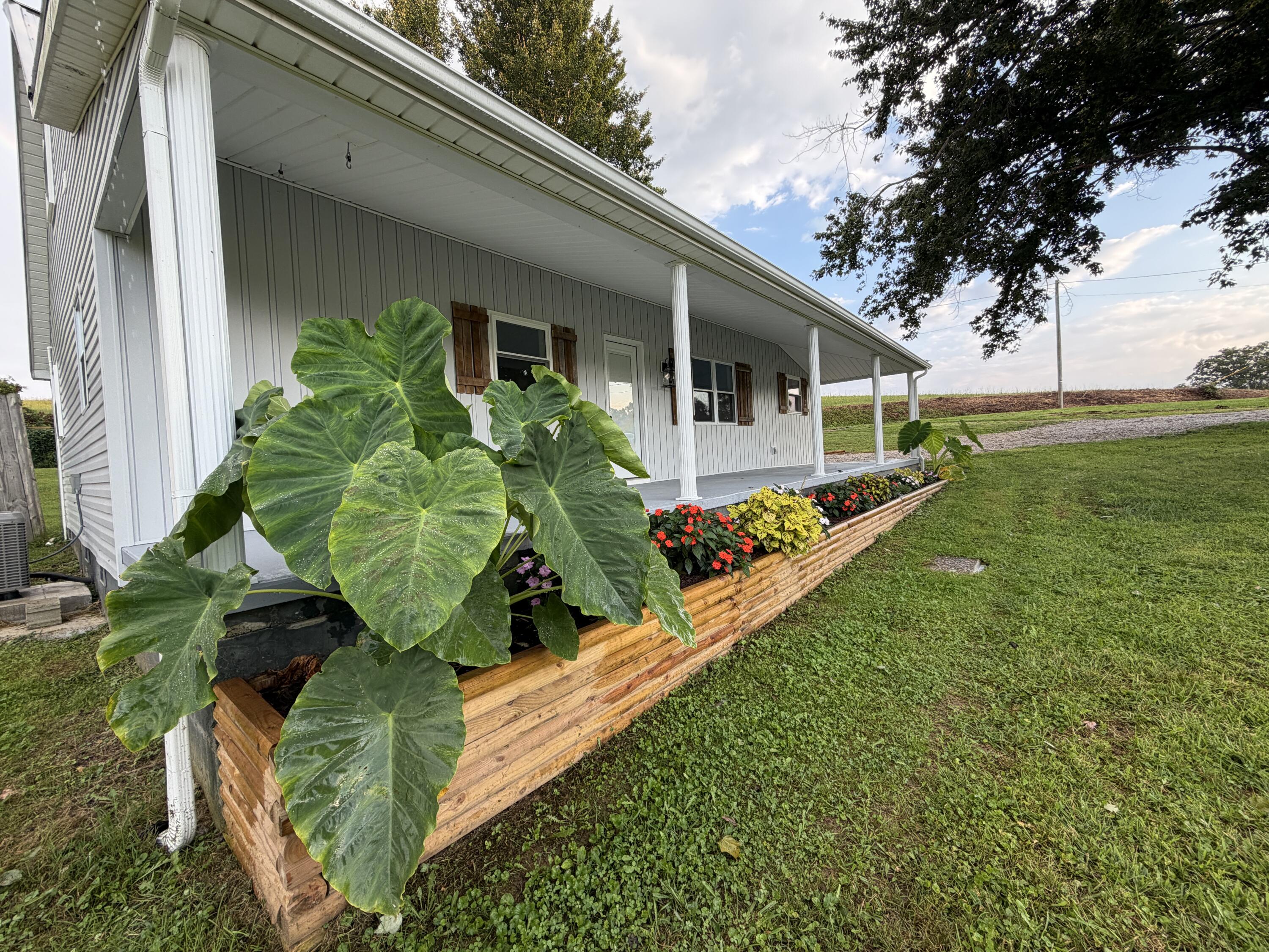 224 224 State Highway 746 Property Photo 6