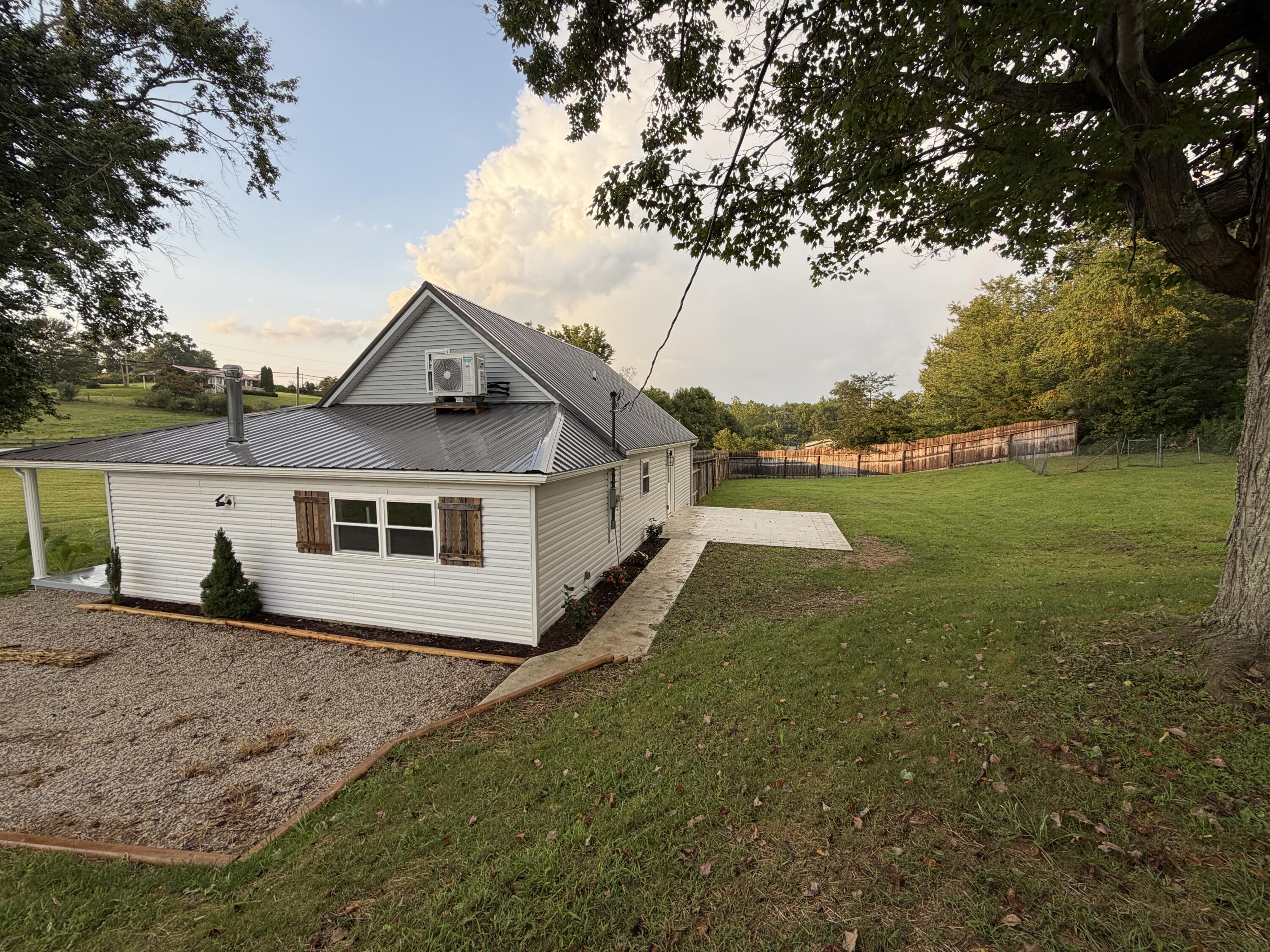 224 224 State Highway 746 Property Photo 11