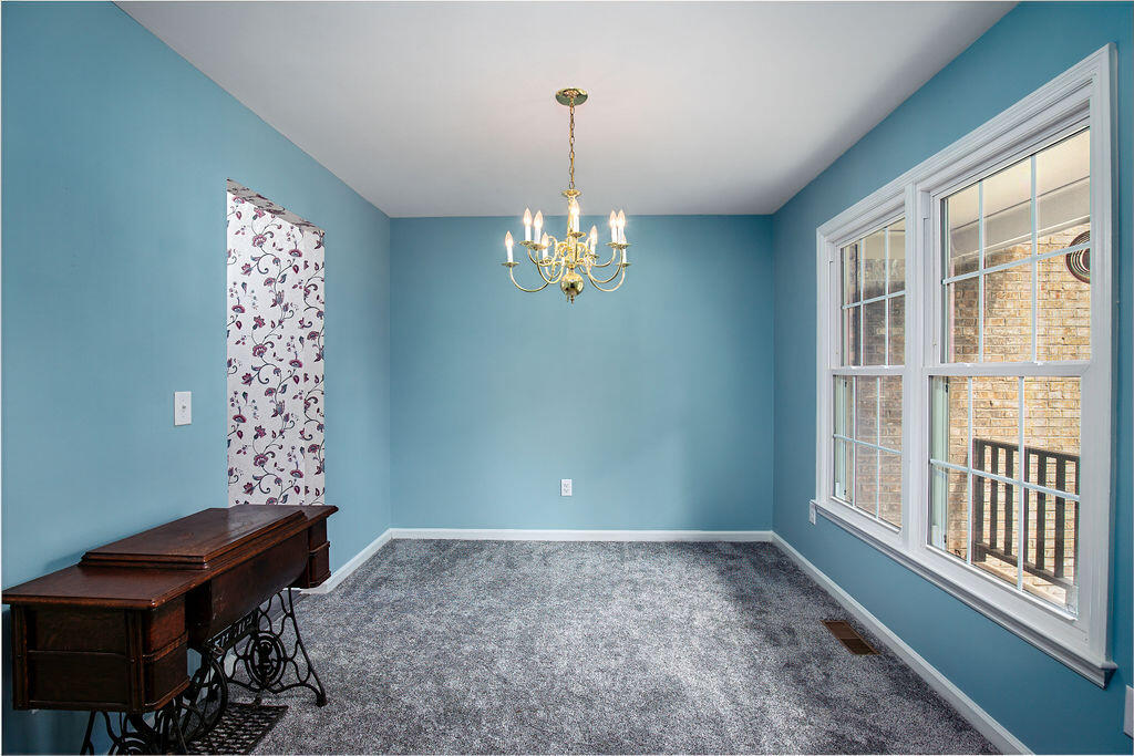3129 Comanche Trail Property Photo 7
