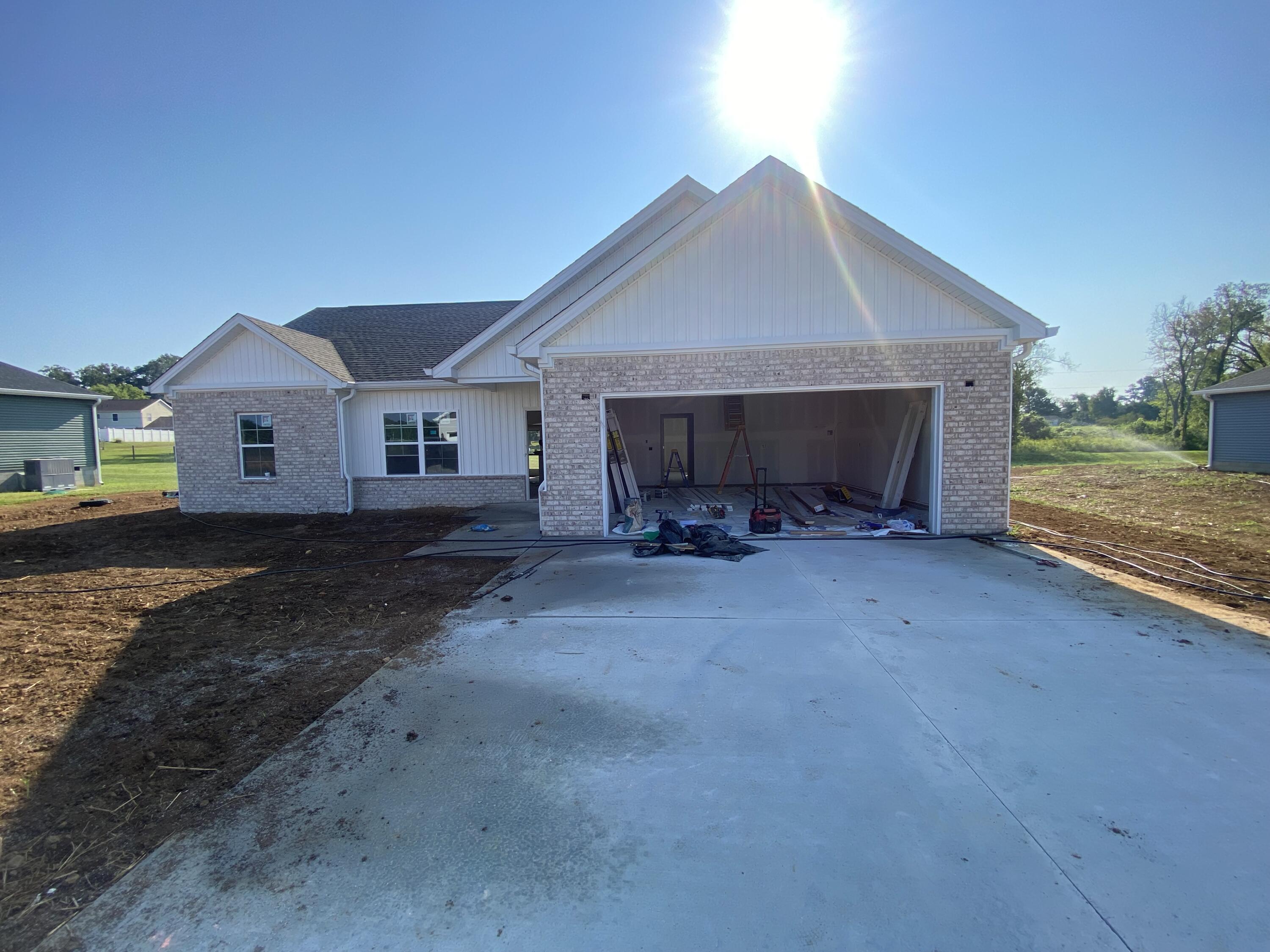 40 Fieldstone Circle Property Photo 1
