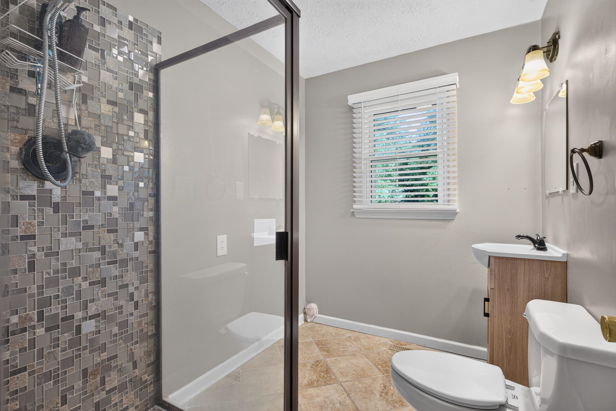 103 Briarwood Drive Property Photo 19