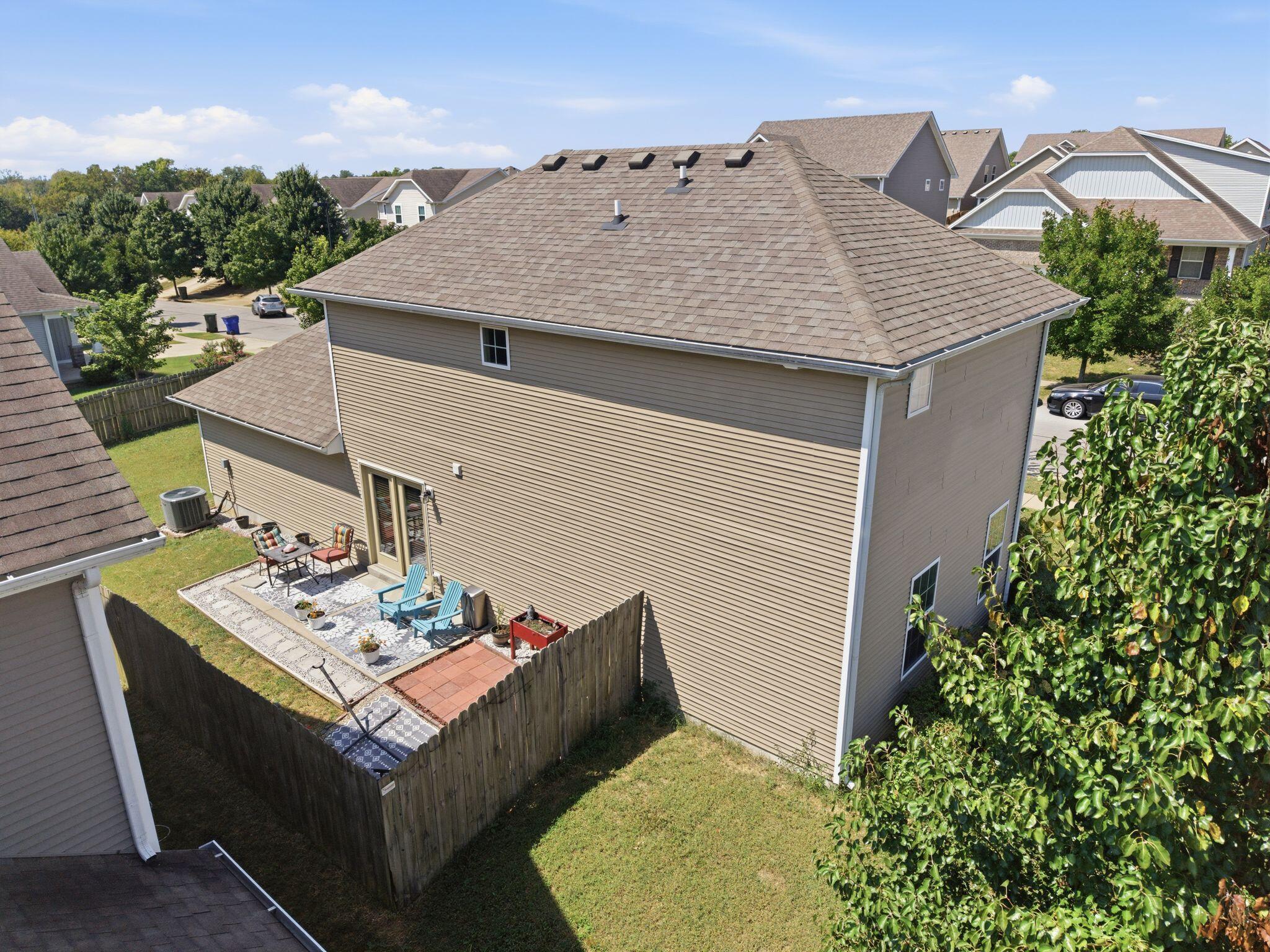 417 White Oak Trace Property Photo 43