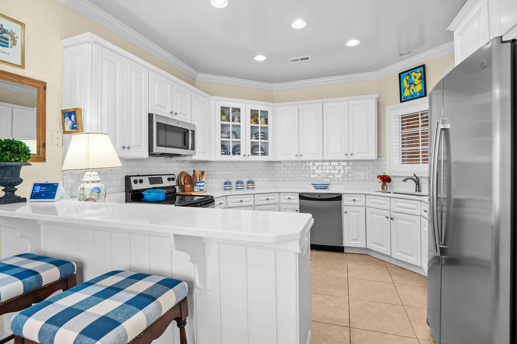 2349 Ford Avenue Property Photo 11