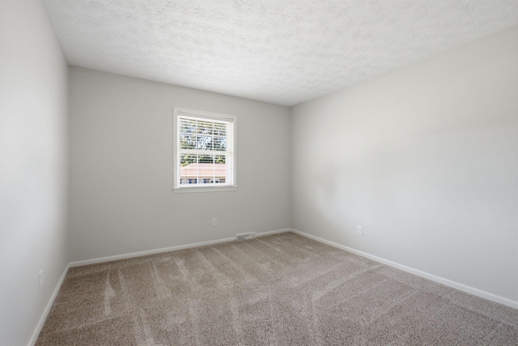 3385 Fraserdale Drive Property Photo 16