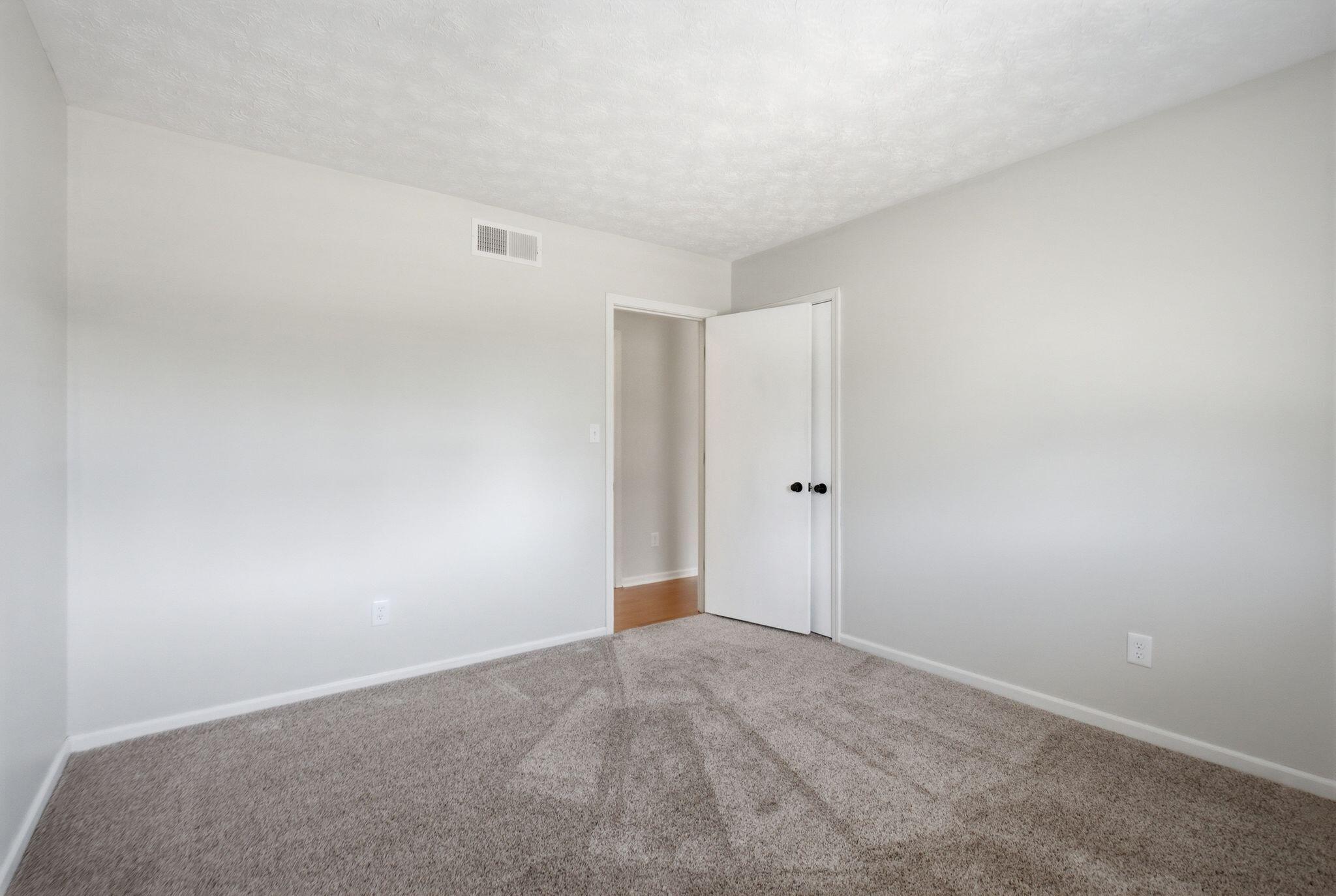 3385 Fraserdale Drive Property Photo 17