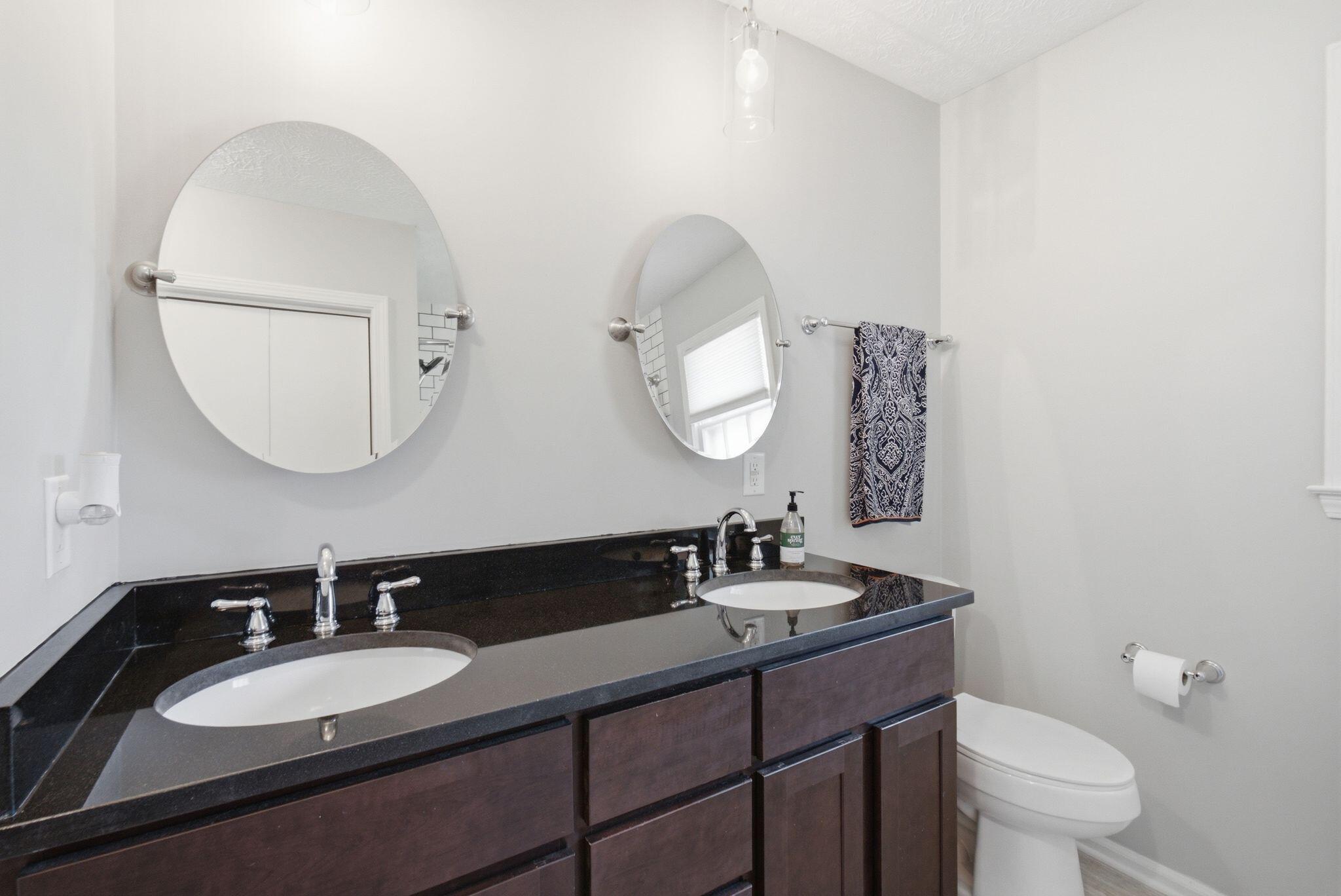 3385 Fraserdale Drive Property Photo 18