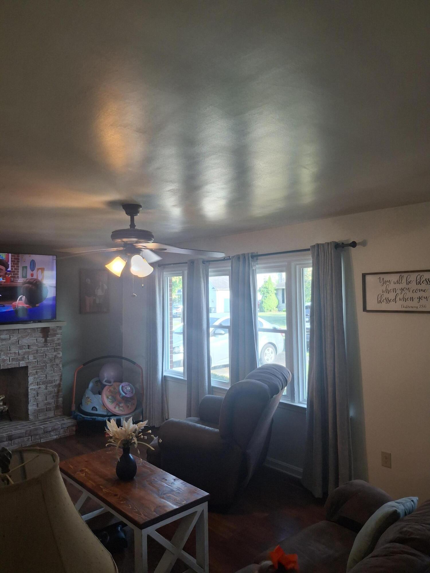 817 Maplewood Drive Property Photo 8