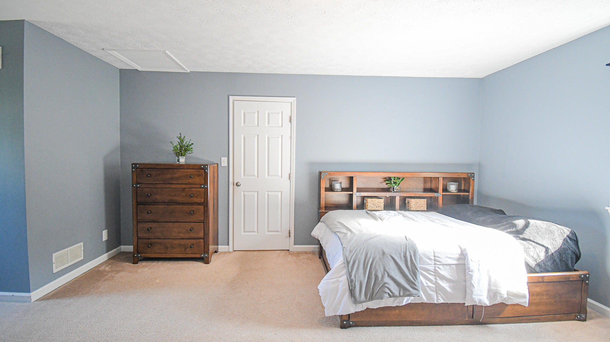 1055 Twelve Oaks Drive Property Photo 37