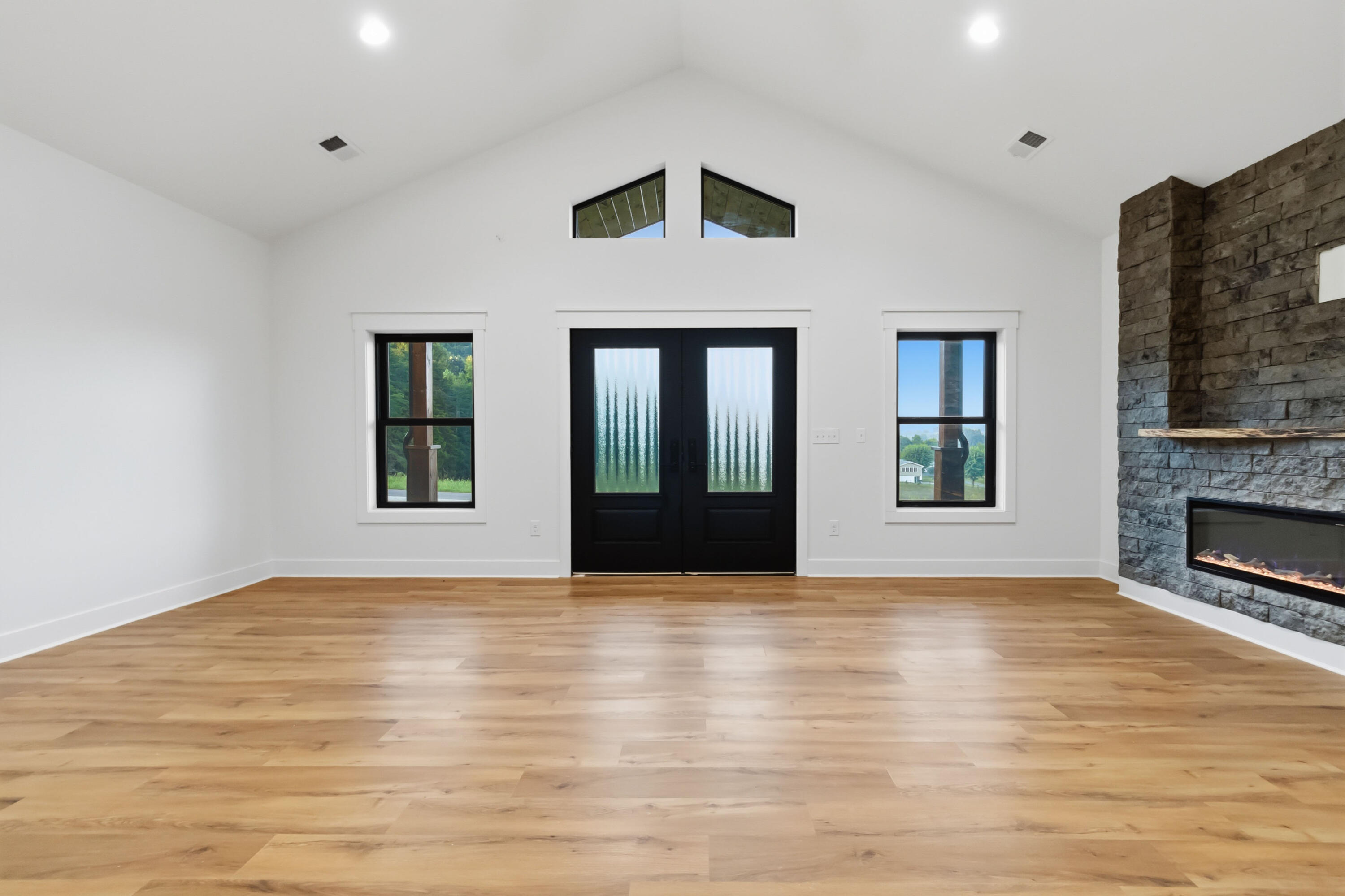 73 Waymans Way Property Photo 11