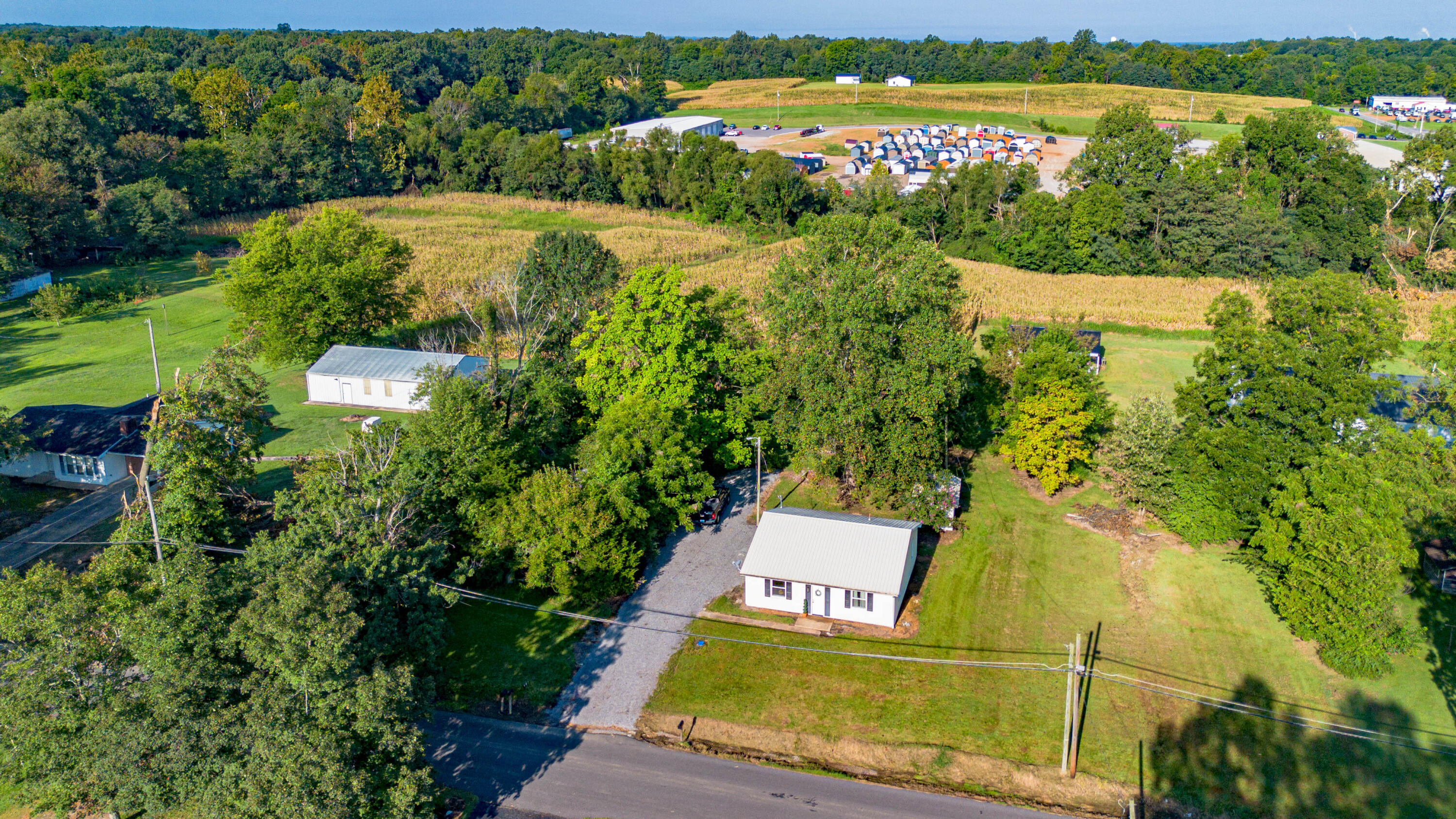 99 County Road 1015 Property Photo 4