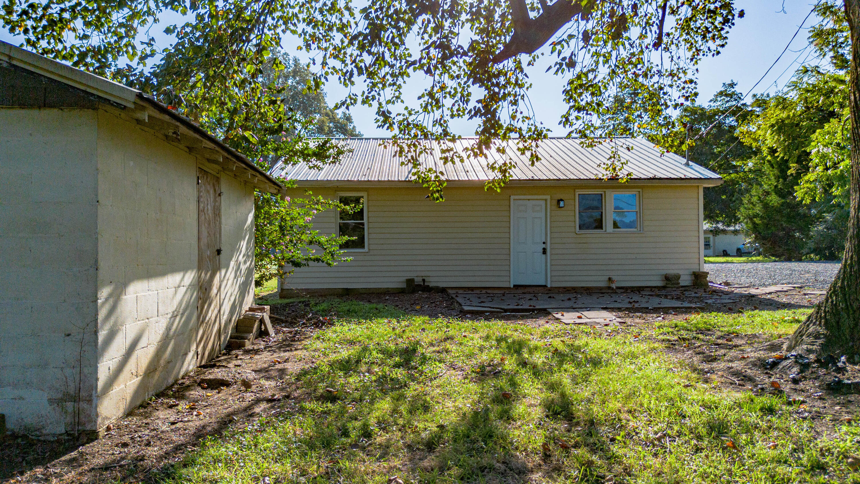 99 County Road 1015 Property Photo 25