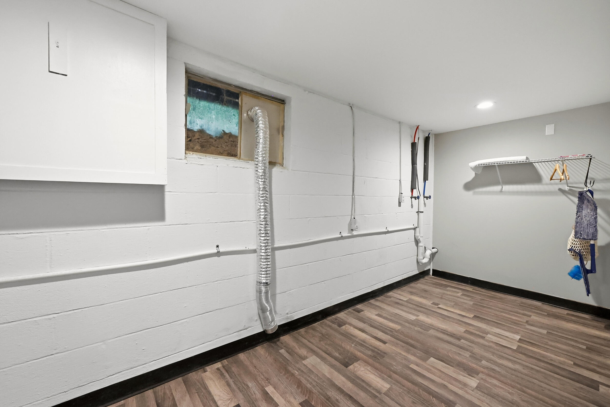 525 Mohegan Trail Property Photo 24
