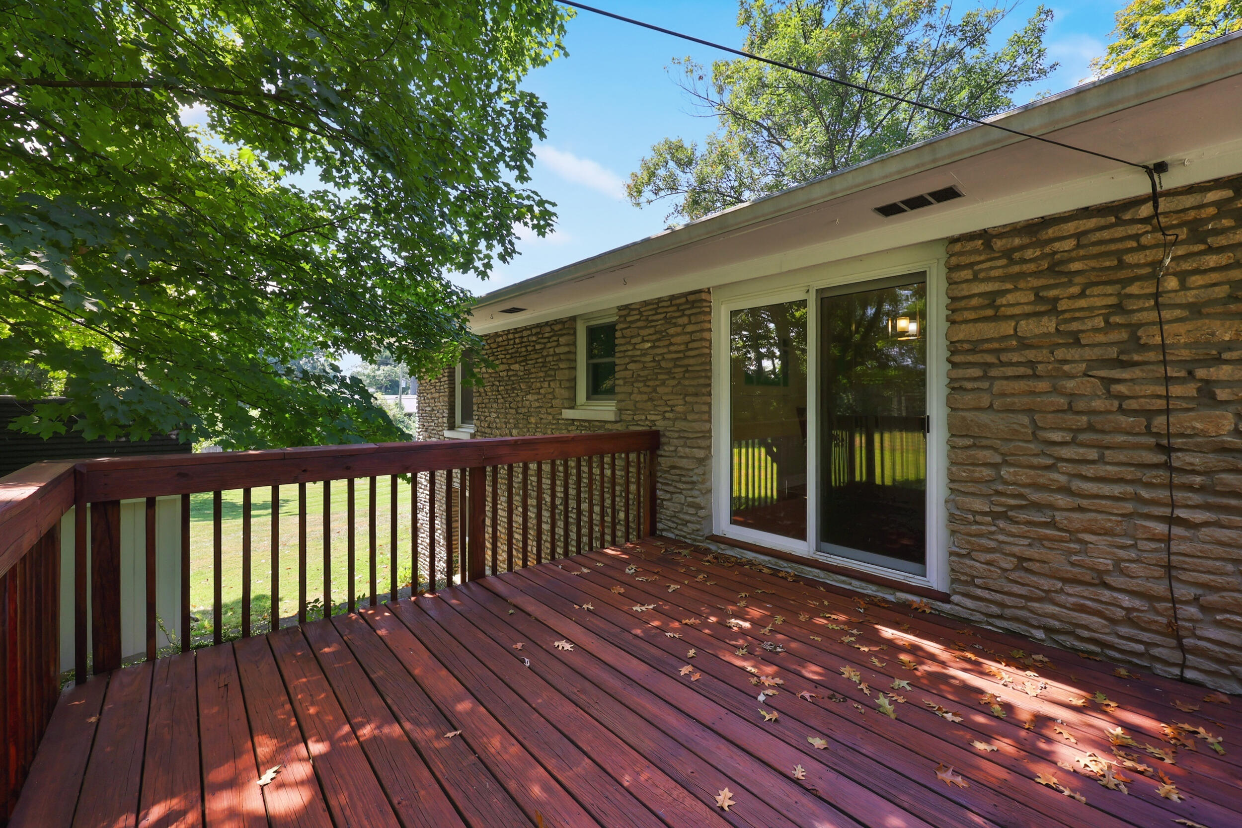 525 Mohegan Trail Property Photo 33