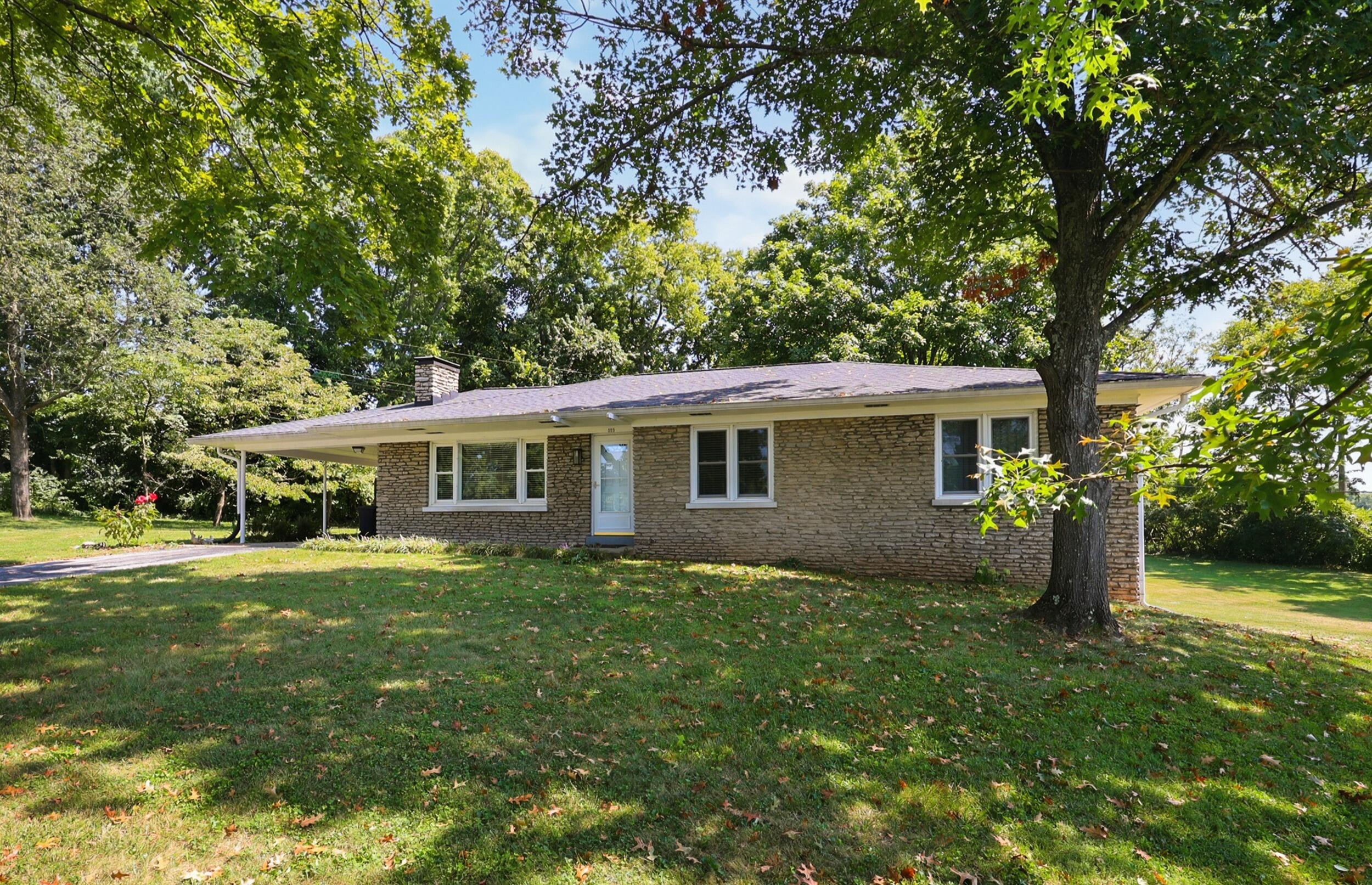 525 Mohegan Trail Property Photo 39