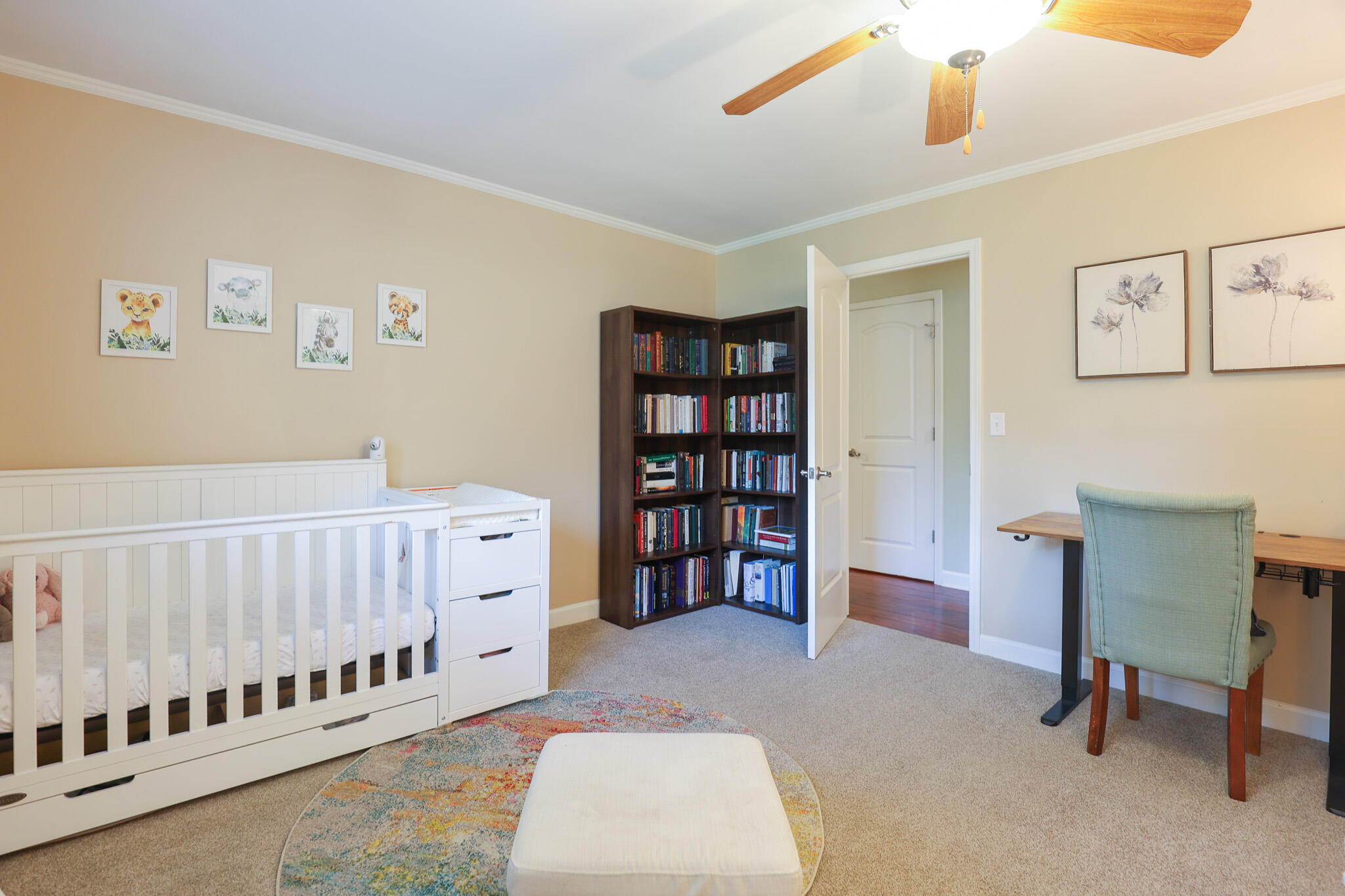 211 Springwell Lane Property Photo 25