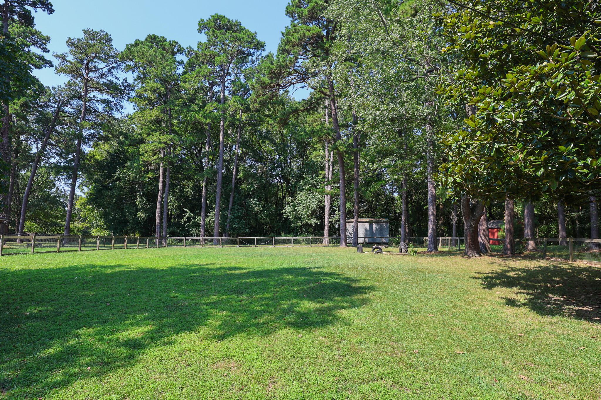 211 Springwell Lane Property Photo 34