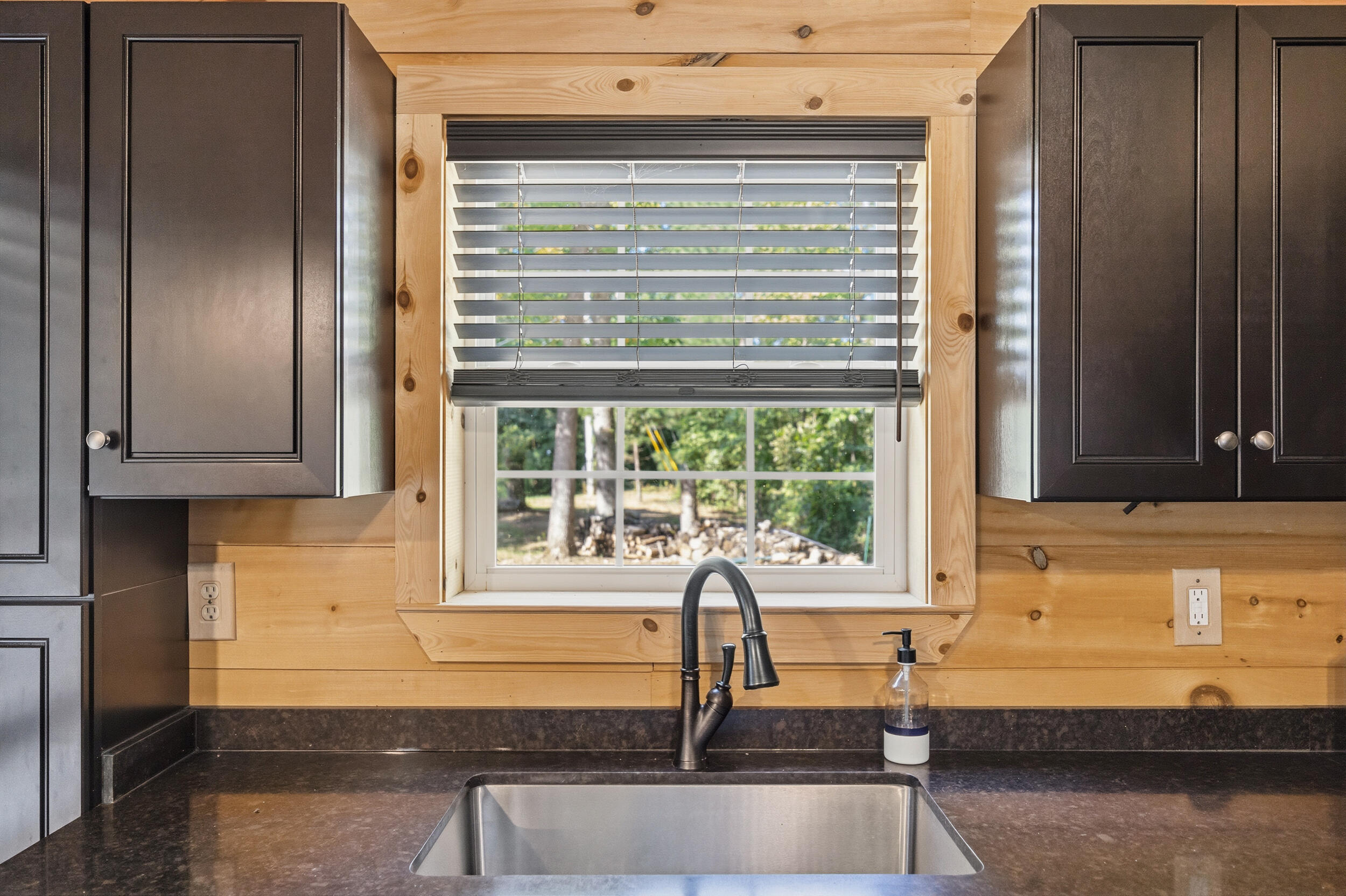1562 High Ridge Road Property Photo 14