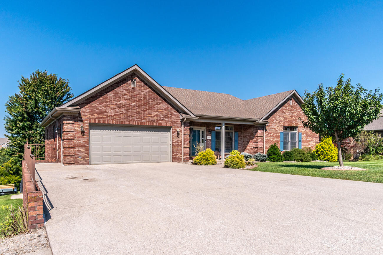 3008 Woodfield Circle Property Photo 4