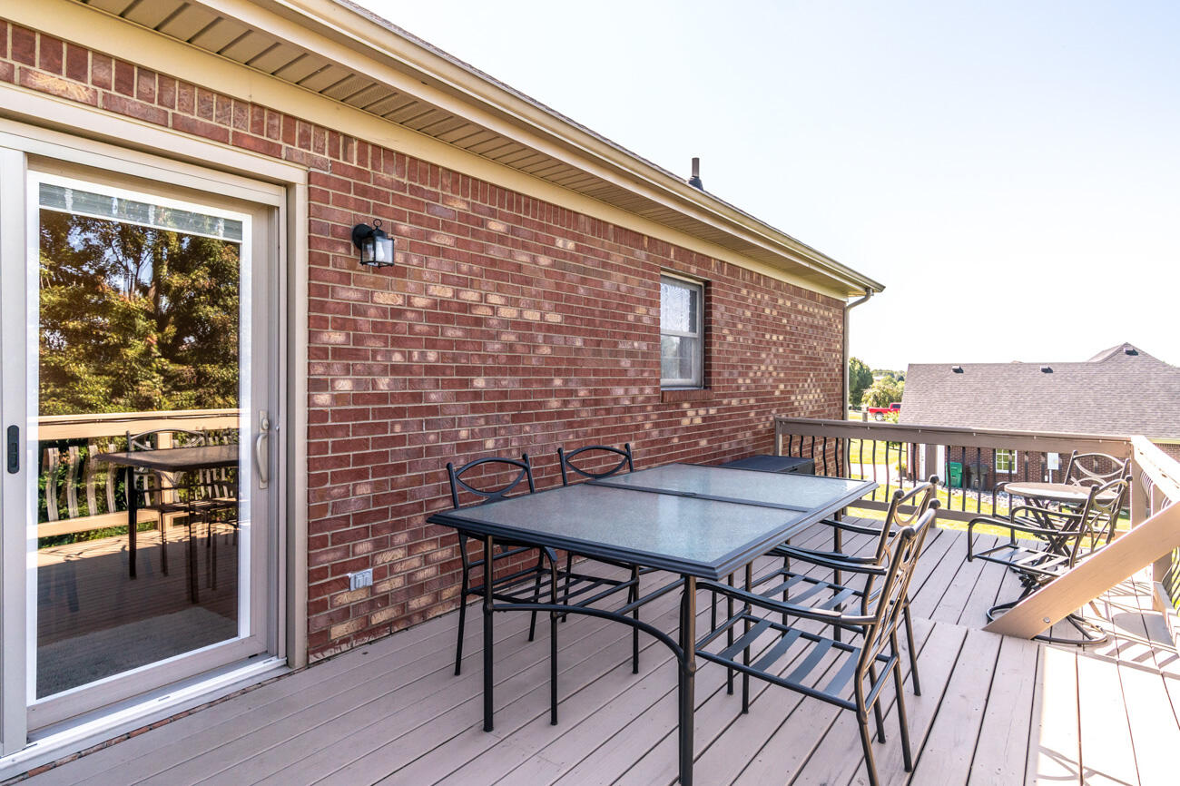 3008 Woodfield Circle Property Photo 12