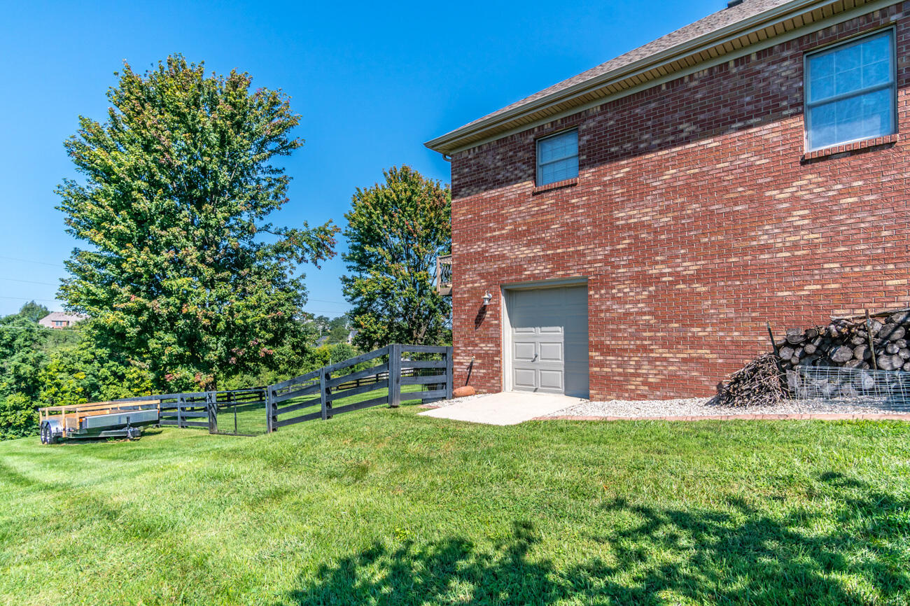 3008 Woodfield Circle Property Photo 16