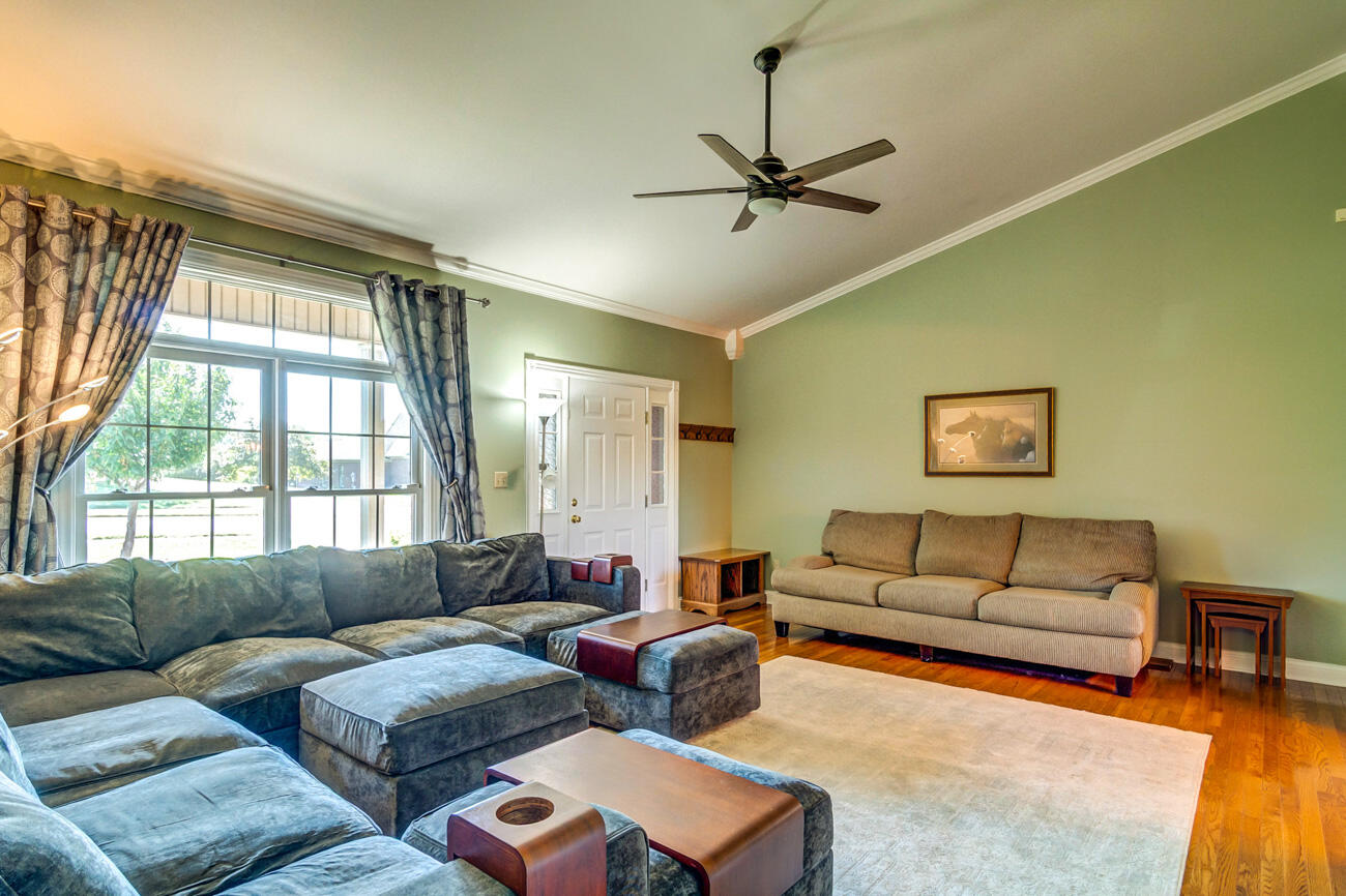 3008 Woodfield Circle Property Photo 24