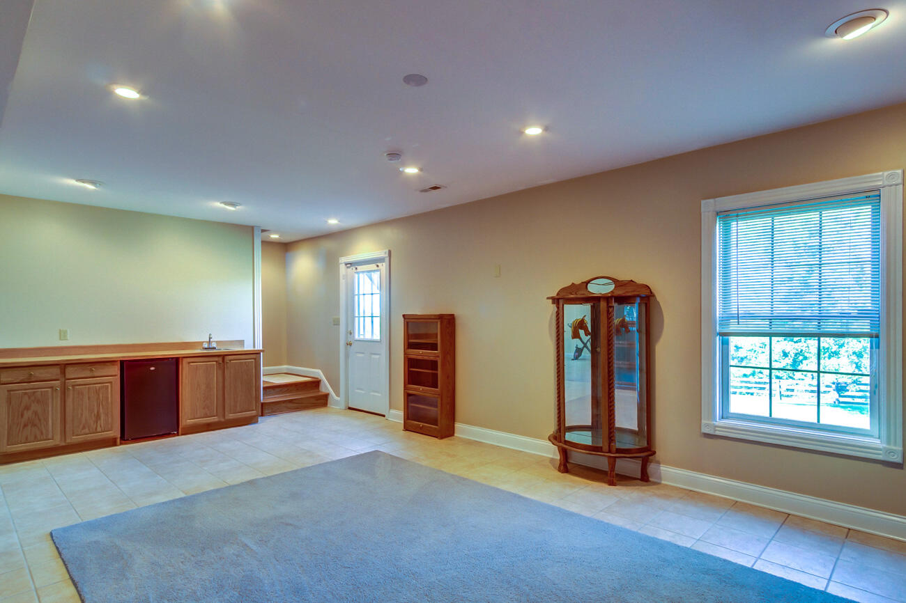 3008 Woodfield Circle Property Photo 45